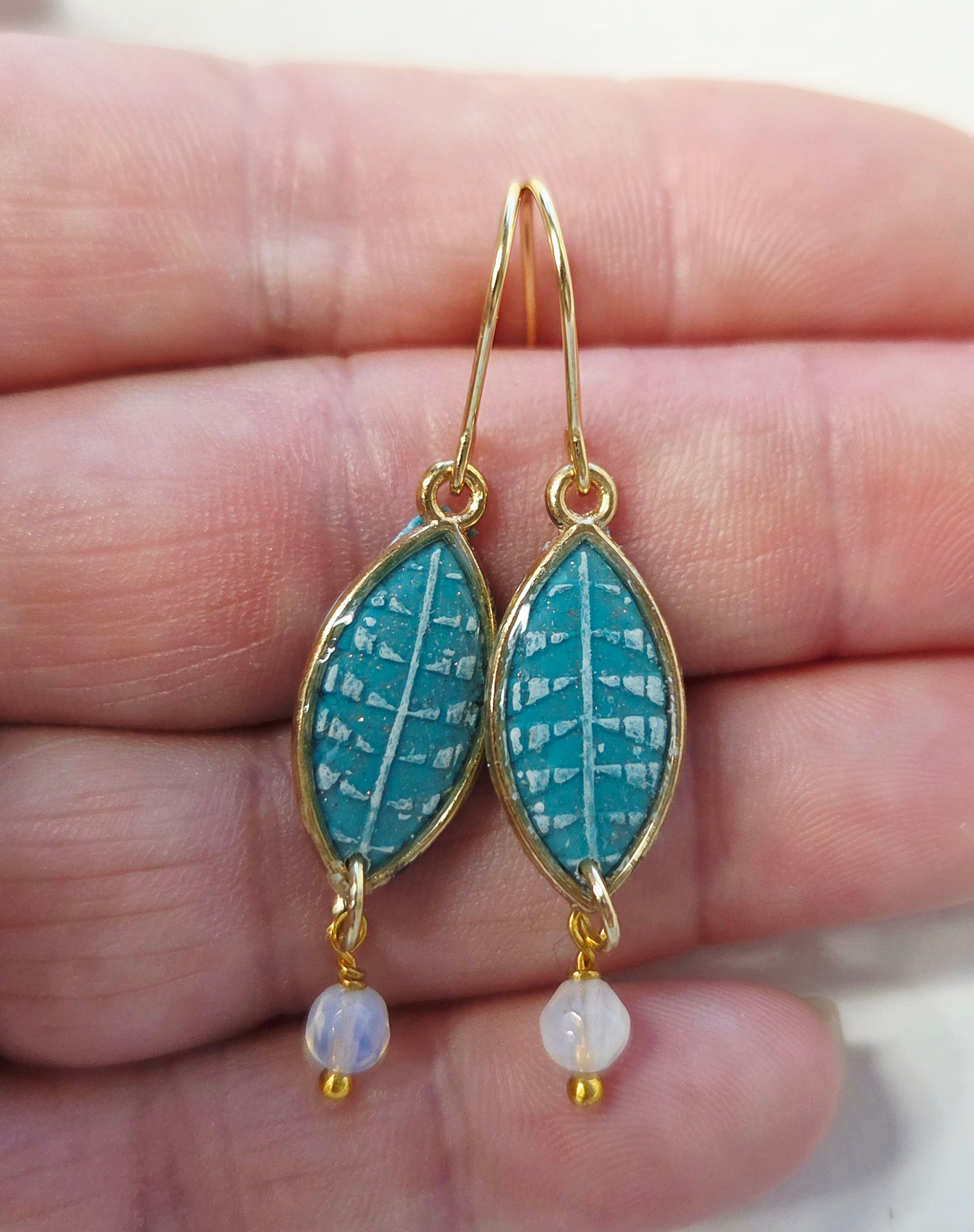 Mini Dangles (Leaf)