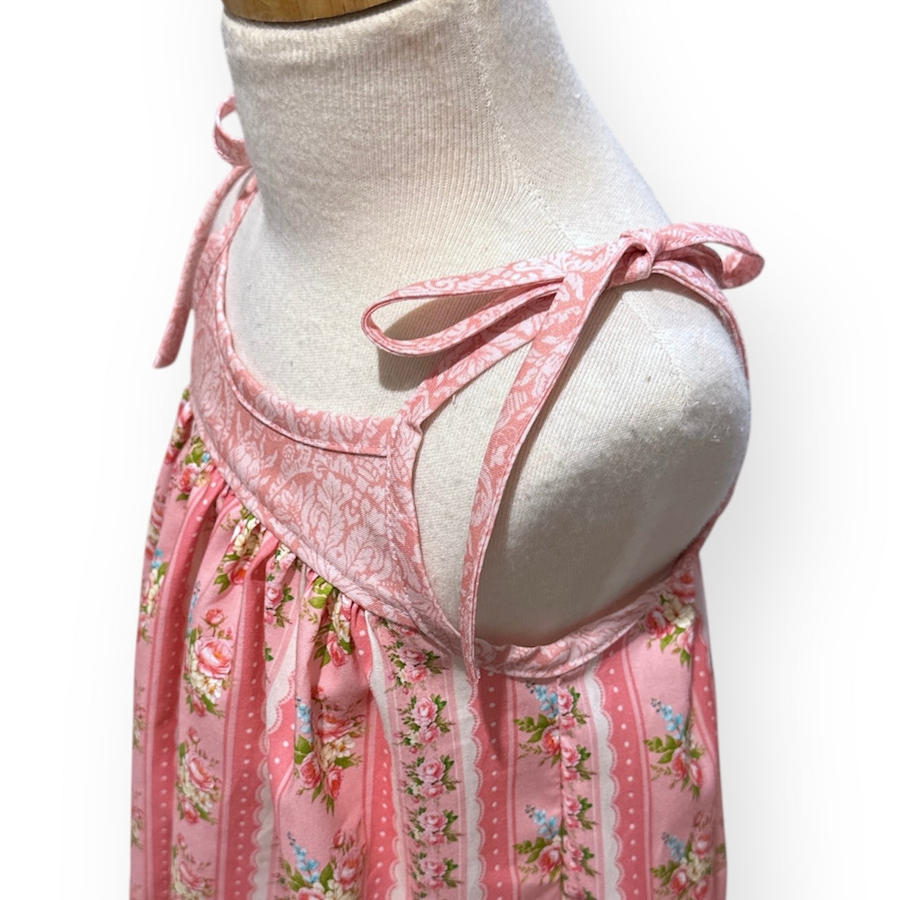 SIZE 3 Vintage Rose Garden LONDON Dress