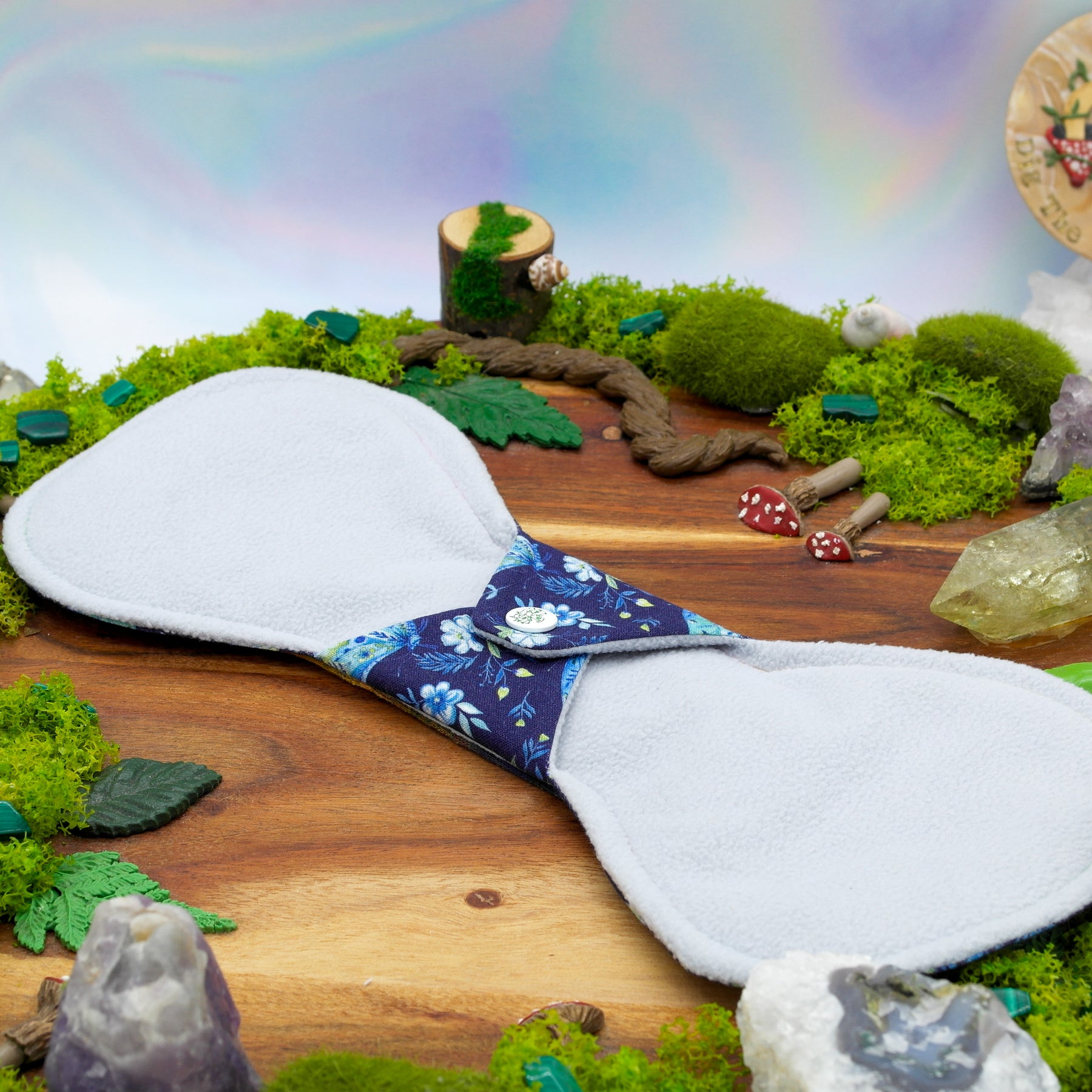 Sustainable reusable 12" Heavy Cloth Pad (Flexuous) - butterflies