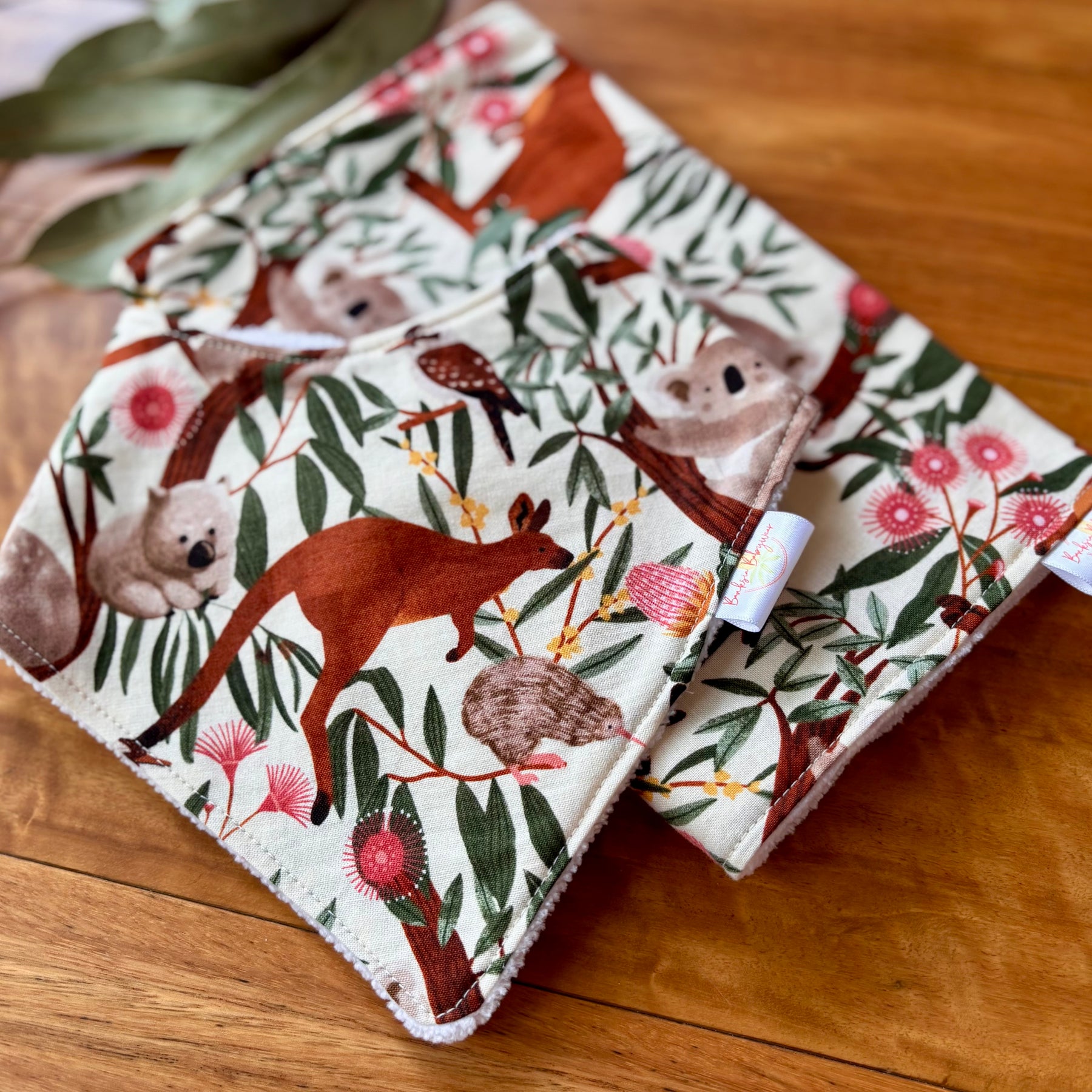 Baby Bib and Burp Cloth Set - Climbing Aussie Animals