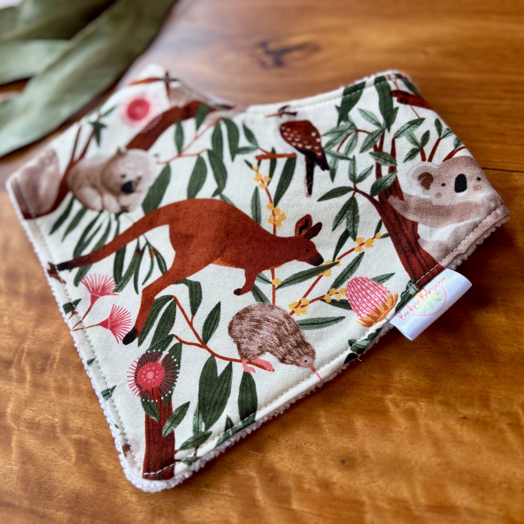 Baby Bib and Burp Cloth Set - Climbing Aussie Animals