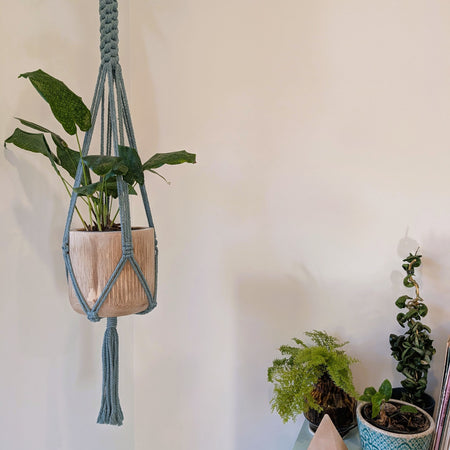 Macrame Plant Hanger - KIRALYNO