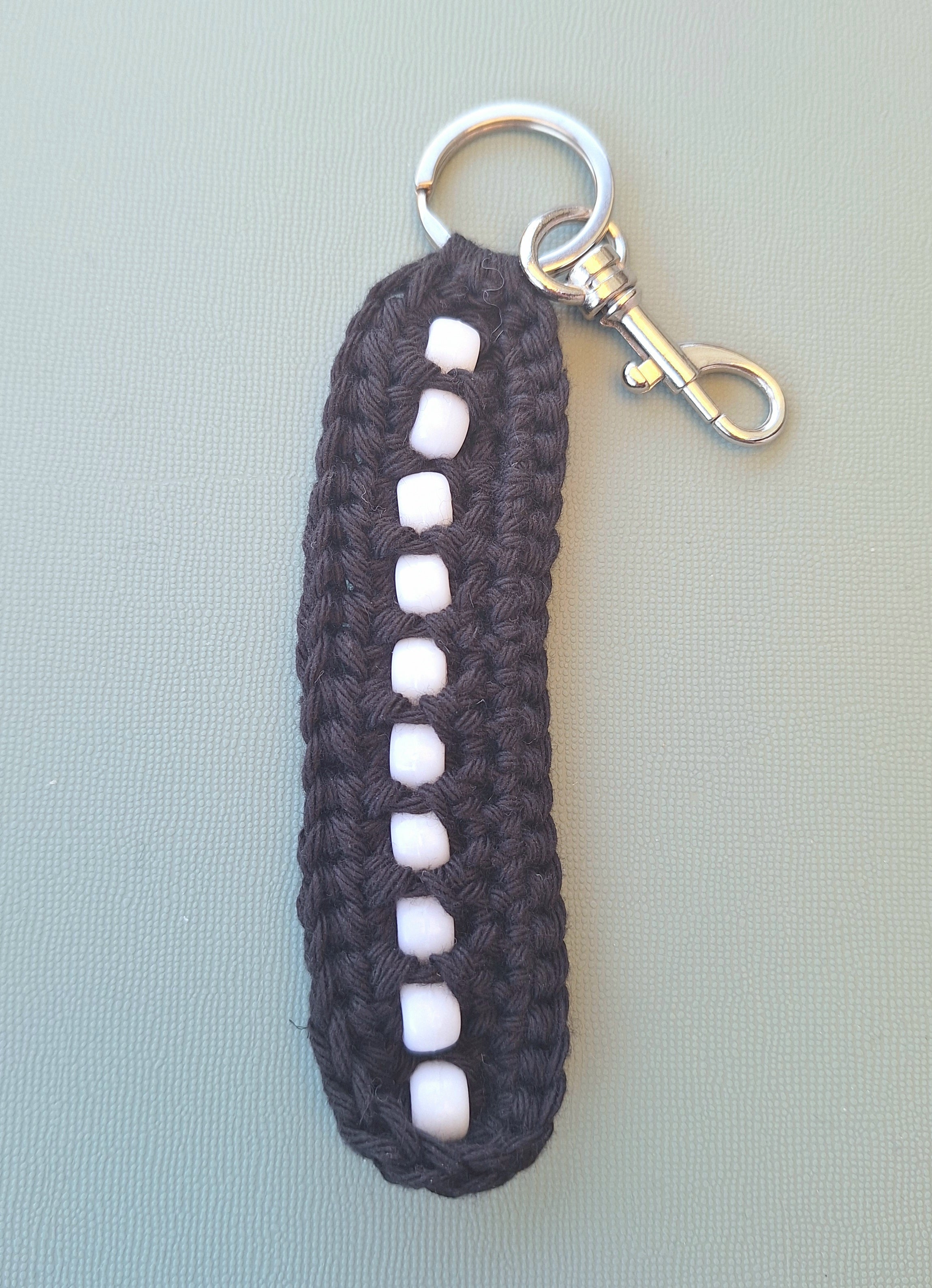 Beaded Crochet Keychain – Handmade, Lightweight & Sensory Friendly