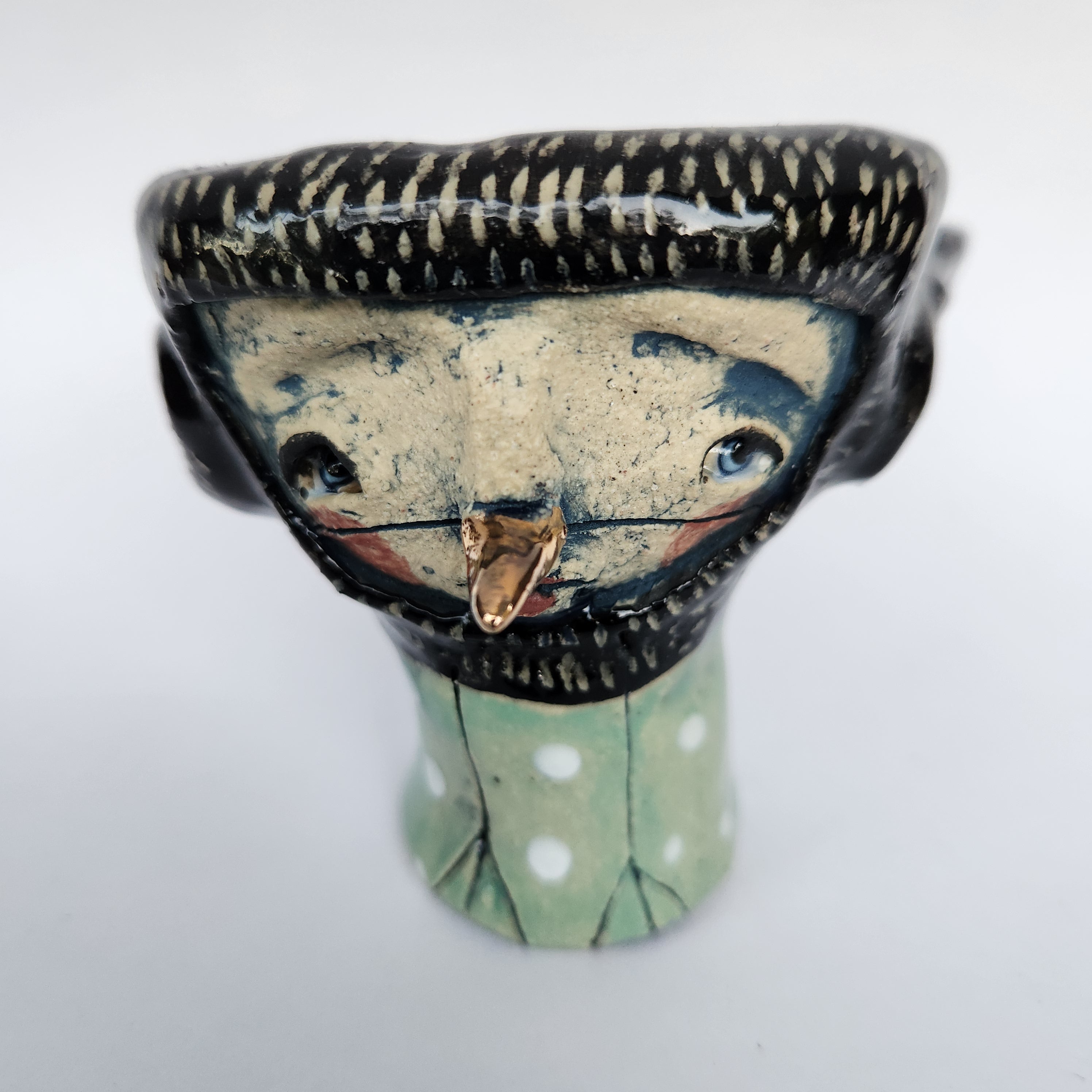 Little bird, treasure keeper, clay
