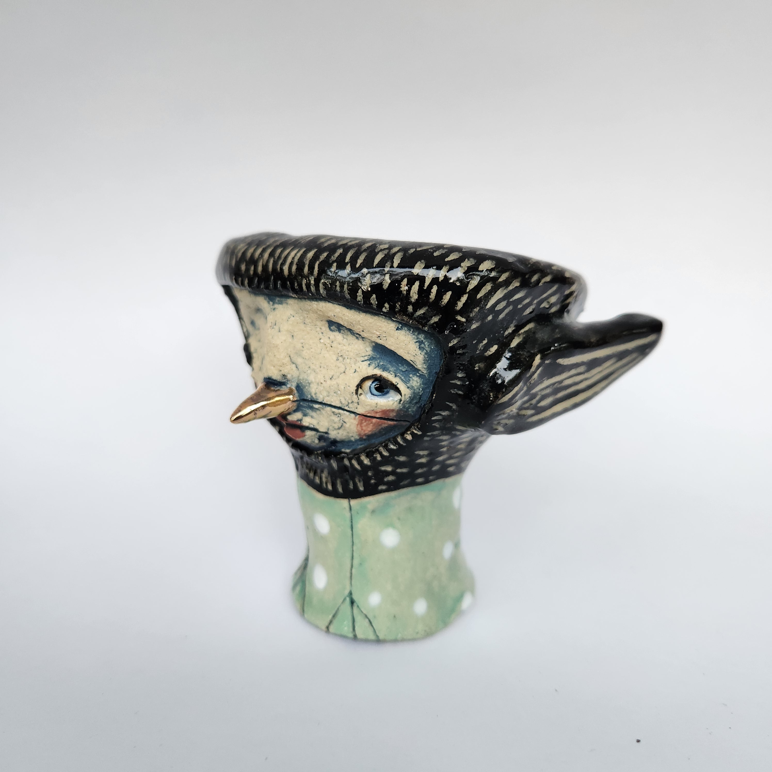 Little bird, treasure keeper, clay