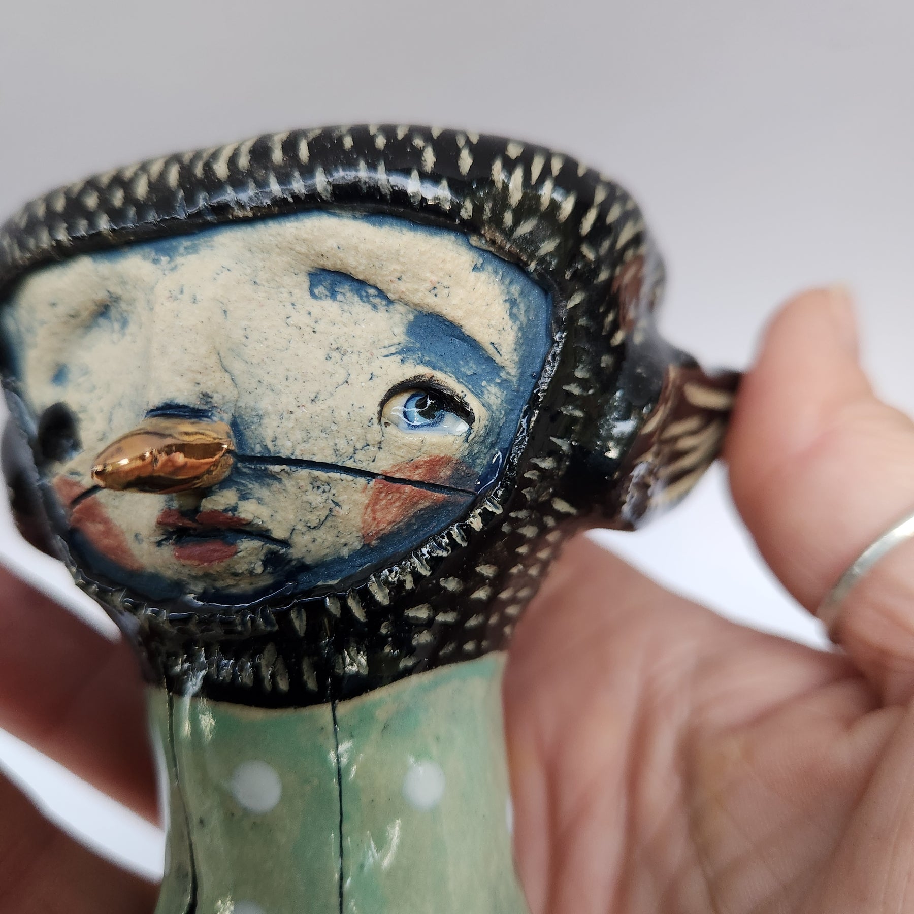 Little bird, treasure keeper, clay