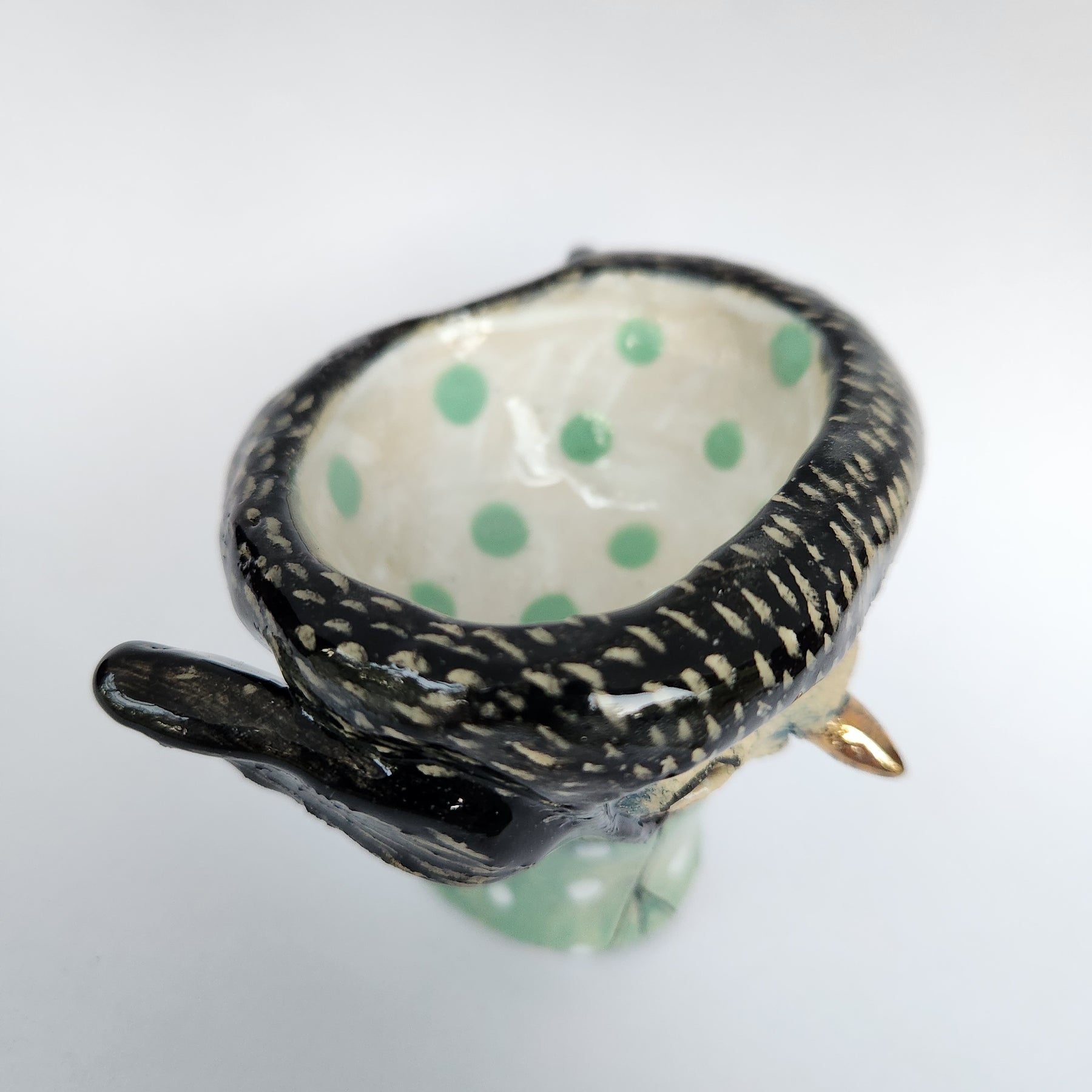 Little bird, treasure keeper, clay