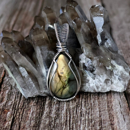 Sterling Silver Labradorite Pendant ~ Talisman of Magick