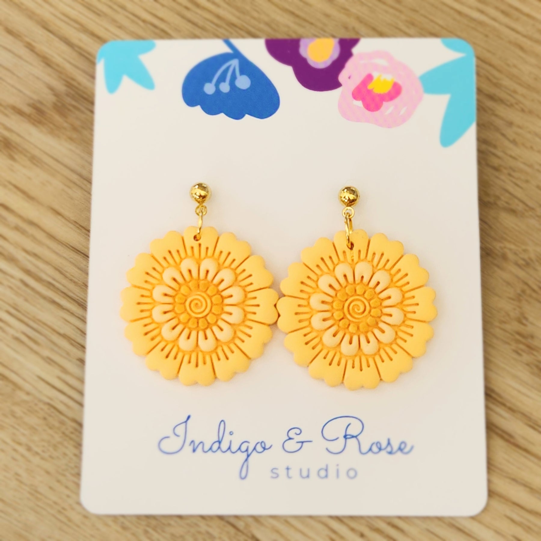 Kiki Dangle (various colours)