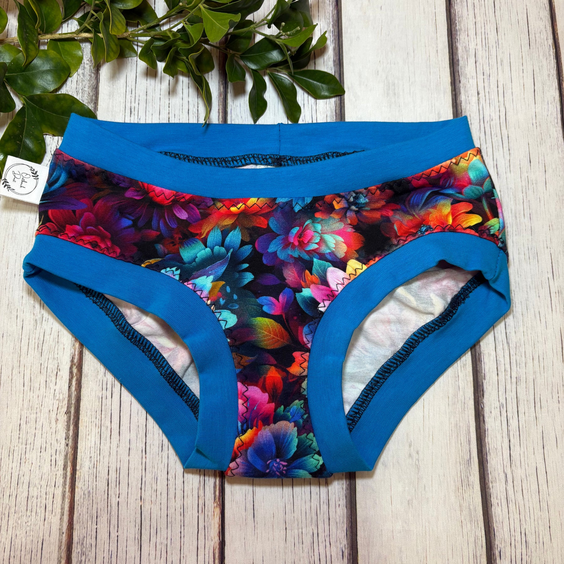 Kid's Size 6 Underwear (Briefs & Boxers)