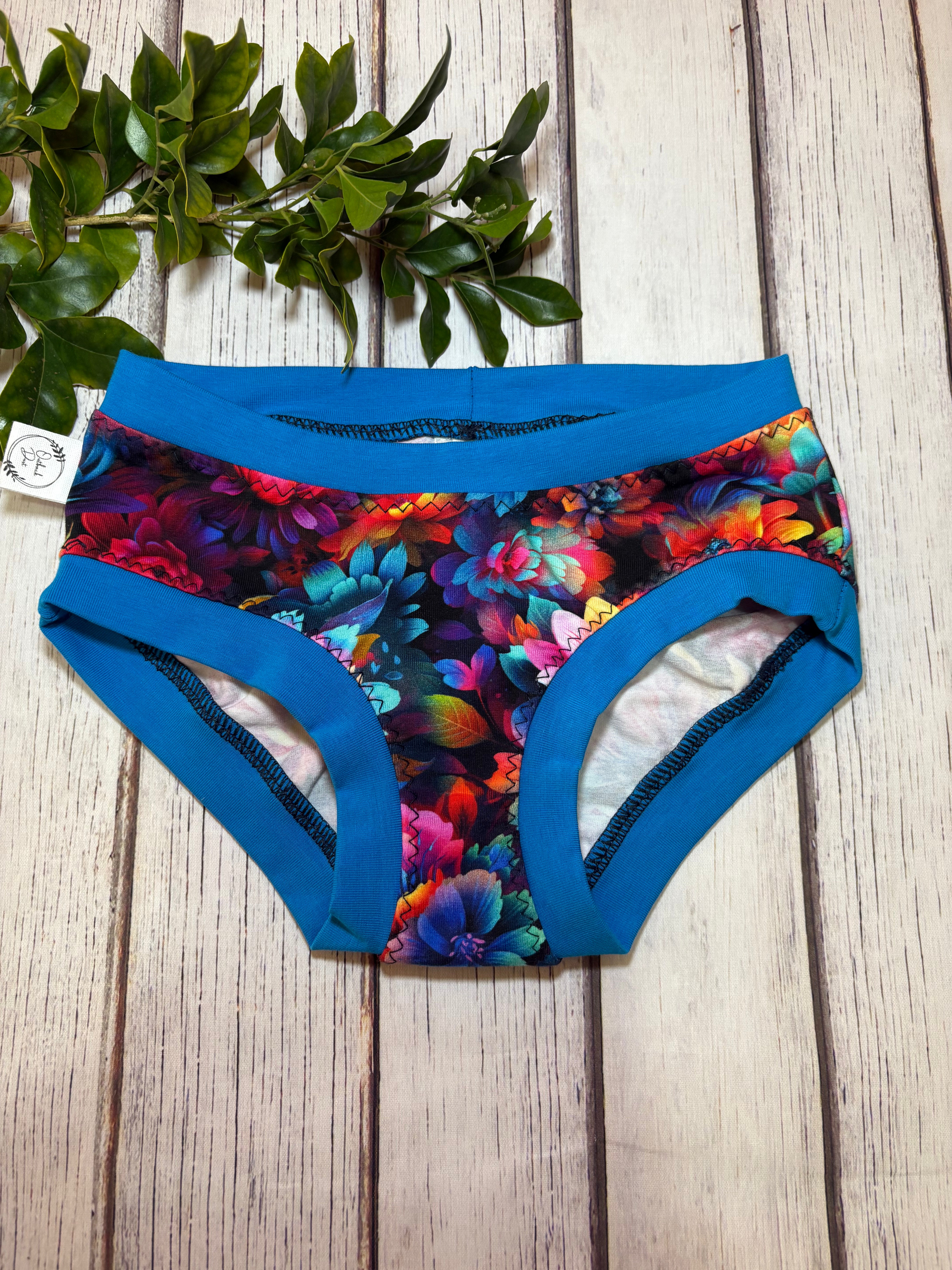 Kid's Size 6 Underwear (Briefs & Boxers)