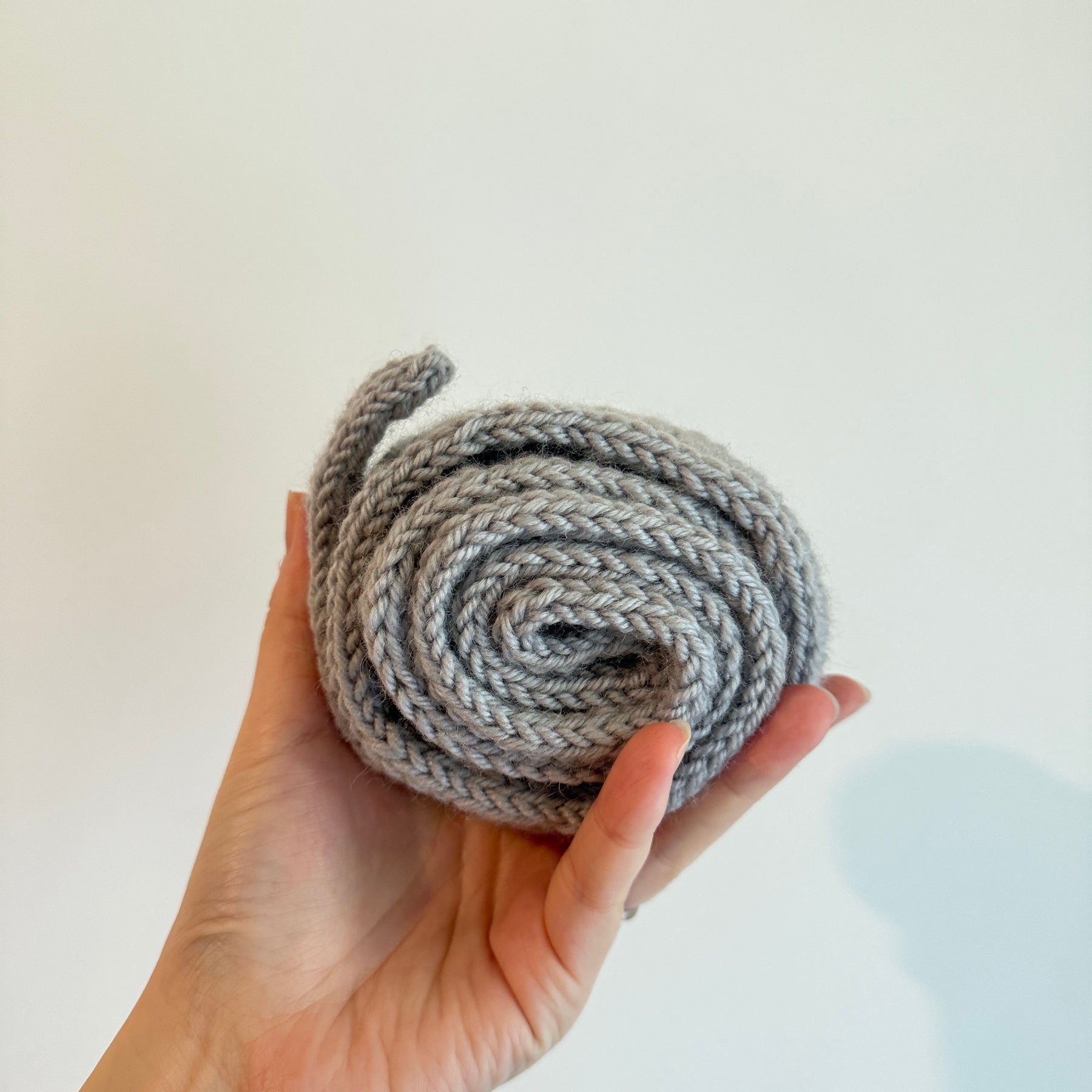 Knitted sophie scarf light grey
