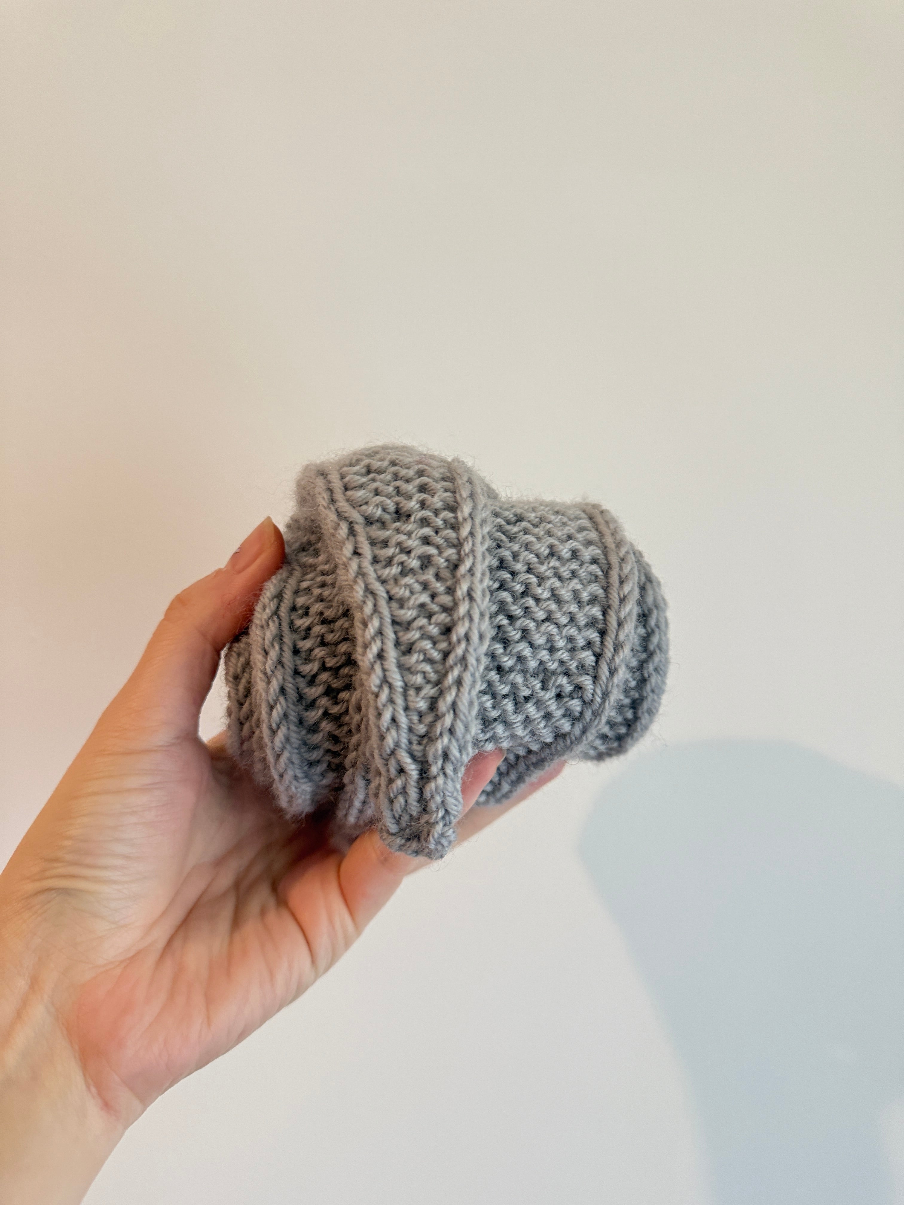 Knitted sophie scarf light grey