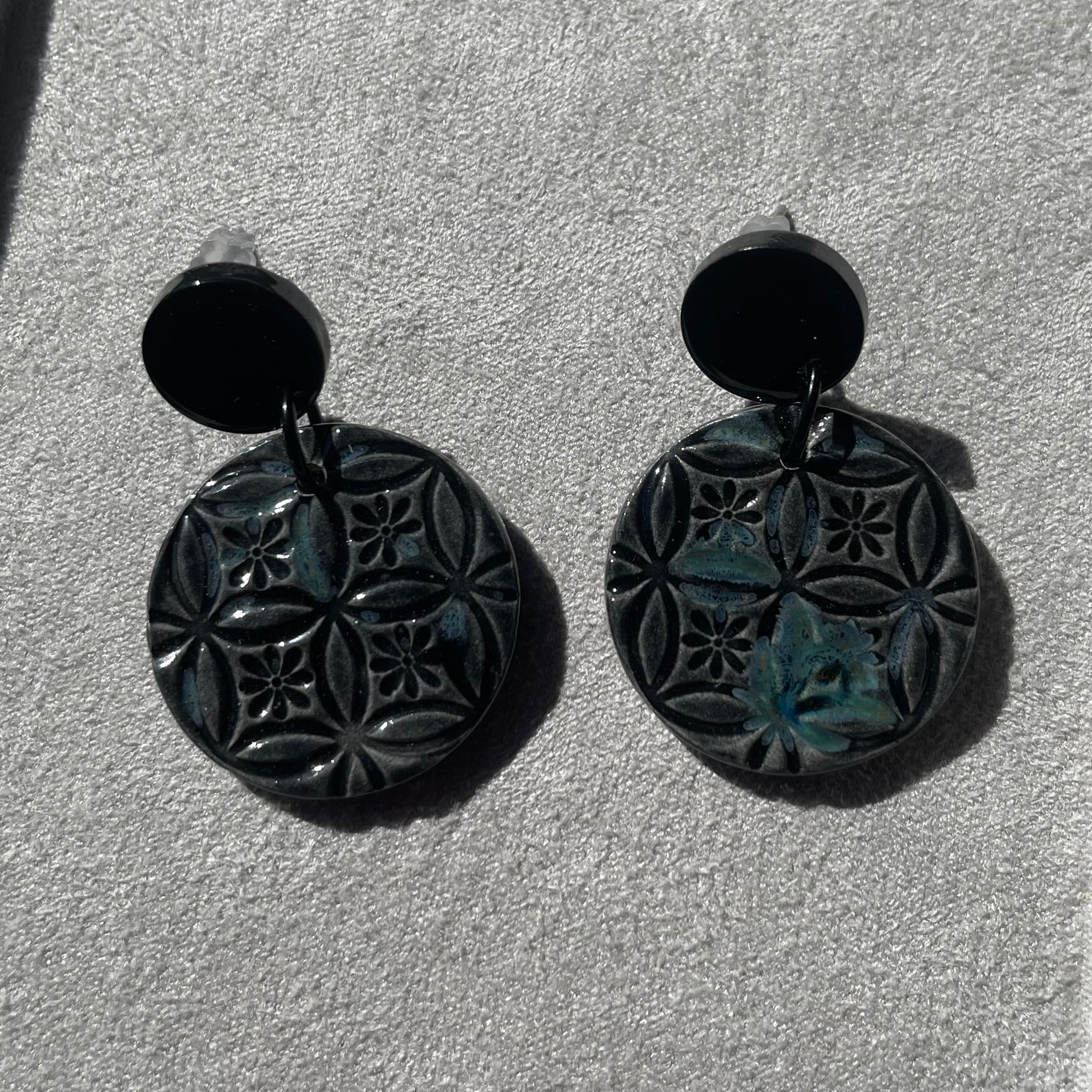 Earrings Black and blue ceramic round textured