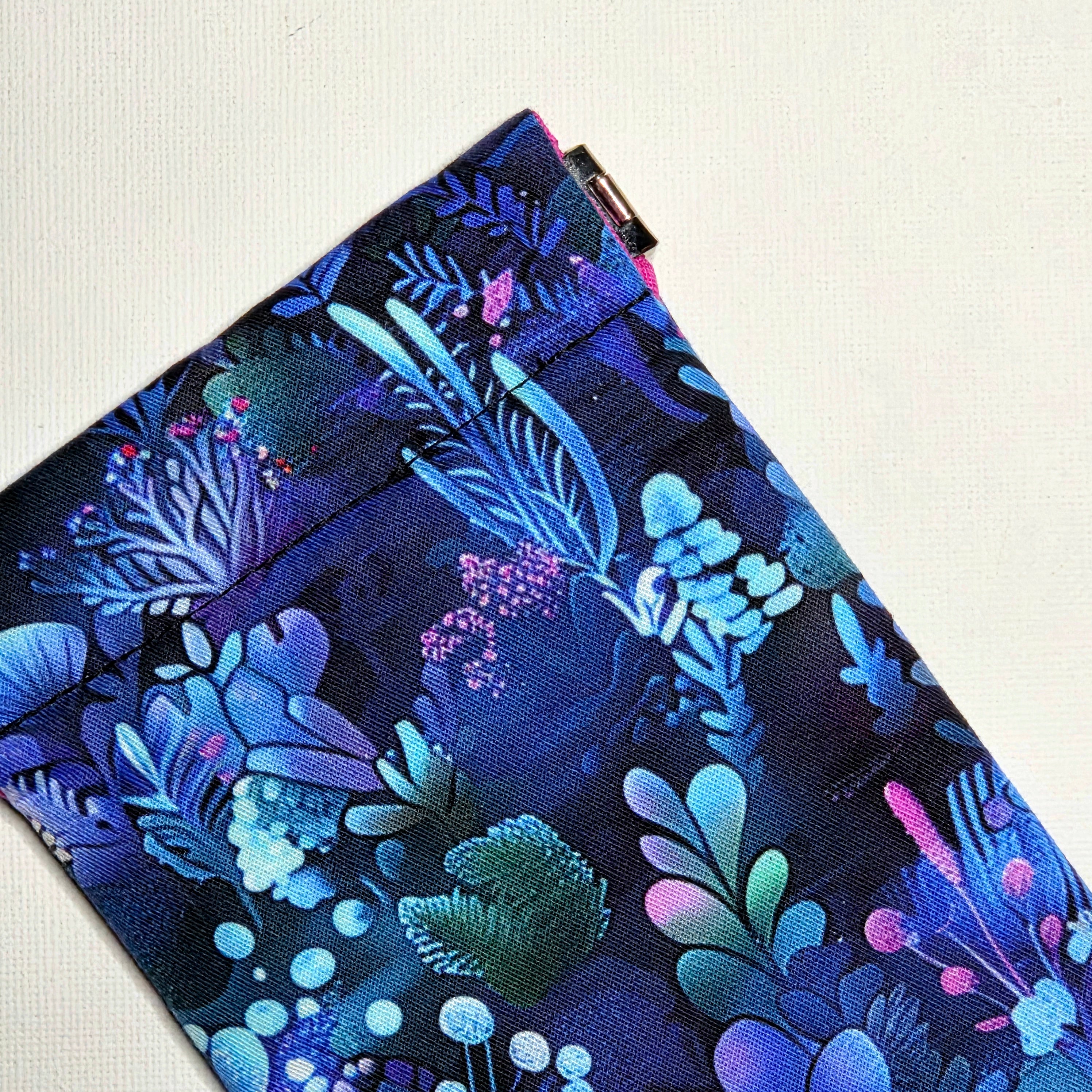 Sunglasses Pouch with a gorgeous coral reef design