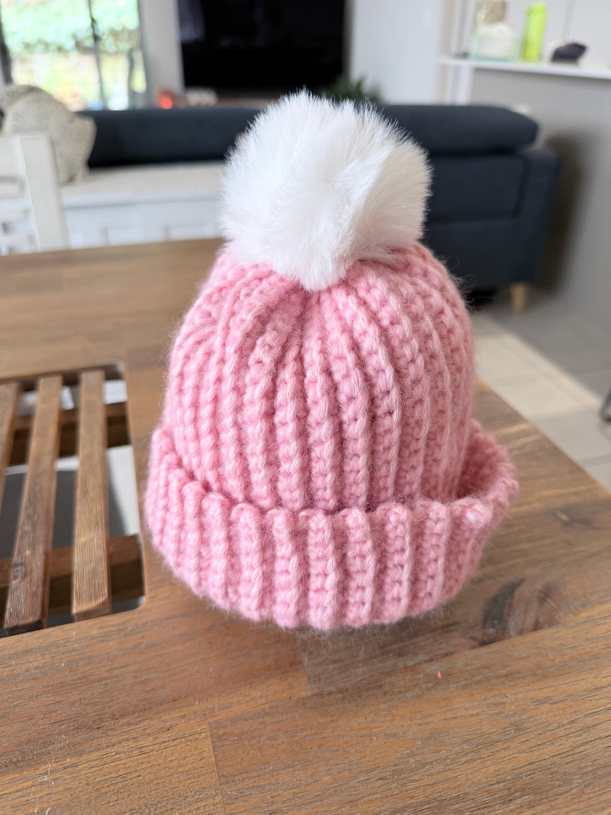 #124  Baby's Beanie with faux fur bobble