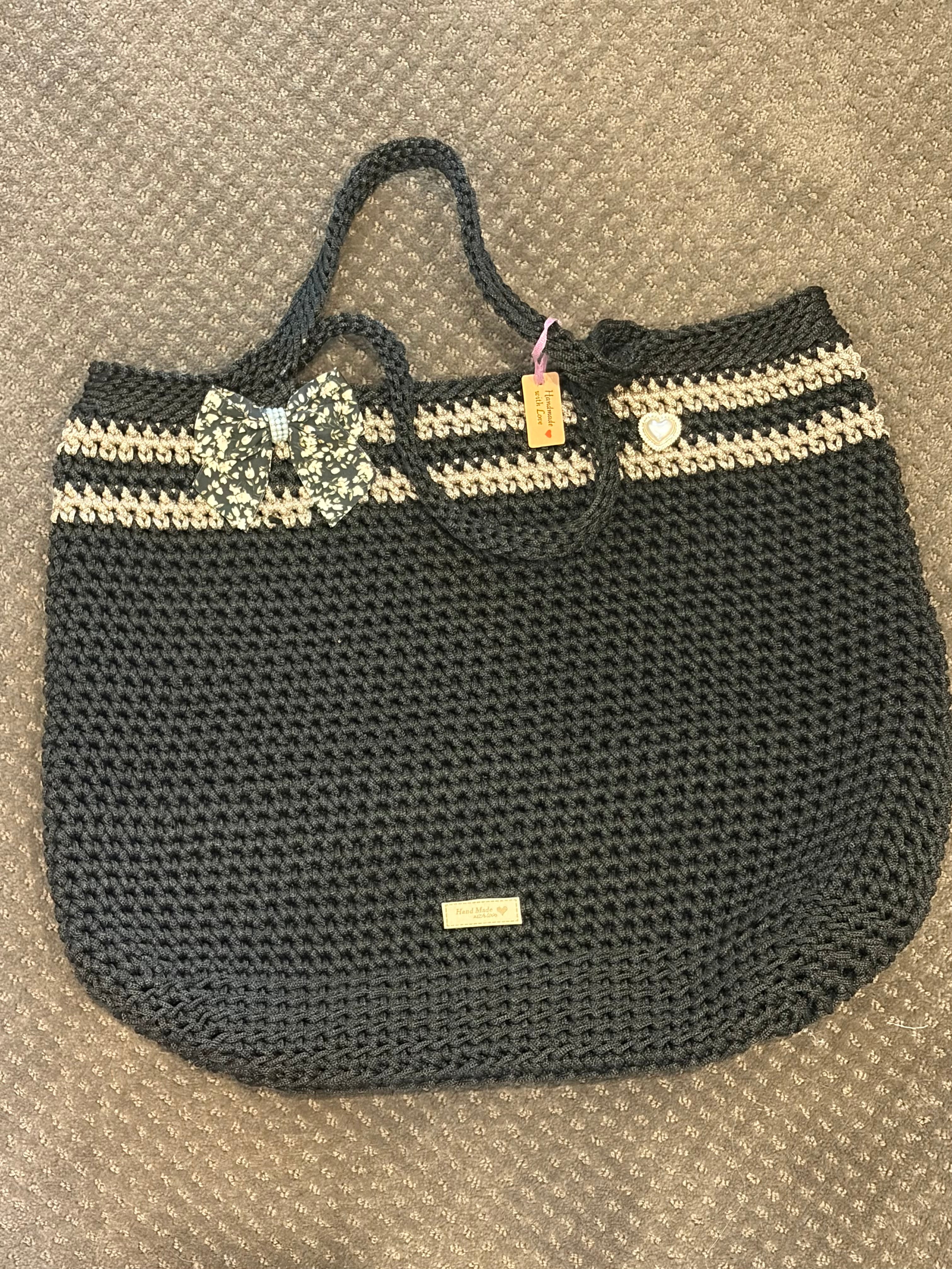 No 12 Extra Large Tote Black & Taupe