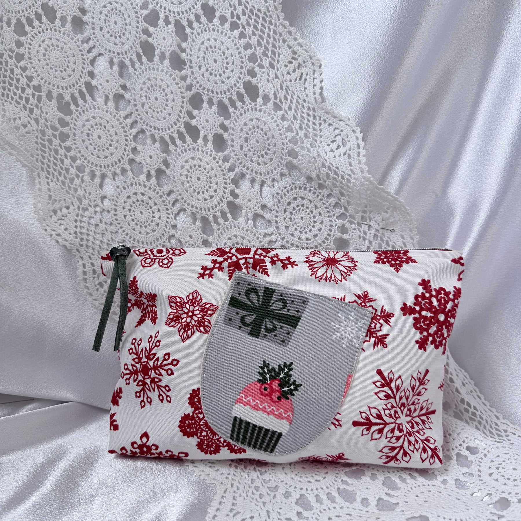 Christmas zippered gift bags