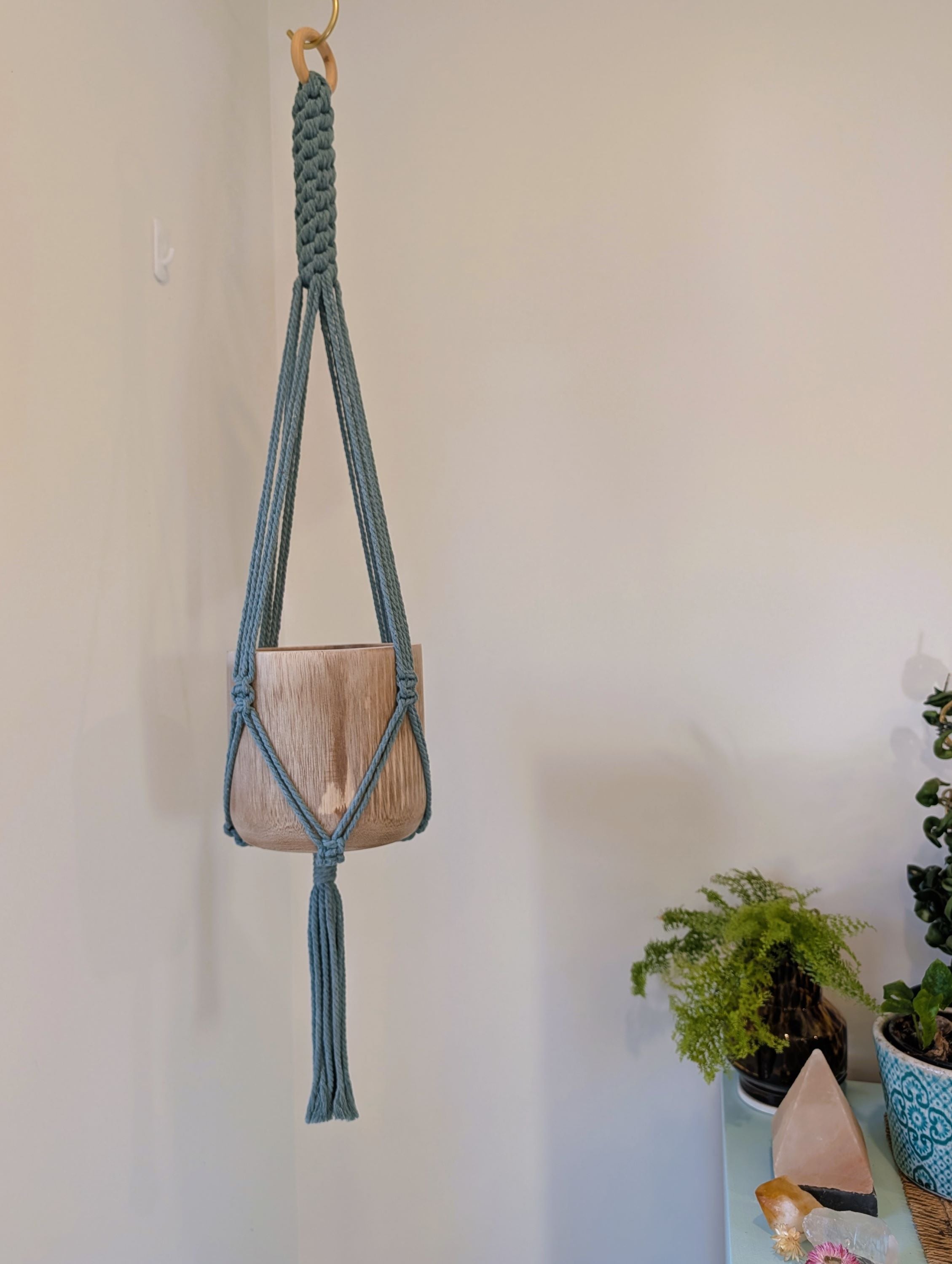 Macrame Plant Hanger - KIRALYNO