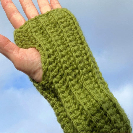 Cosy Fingerless Handwarmers | light olive | Aussie Merino Mittens