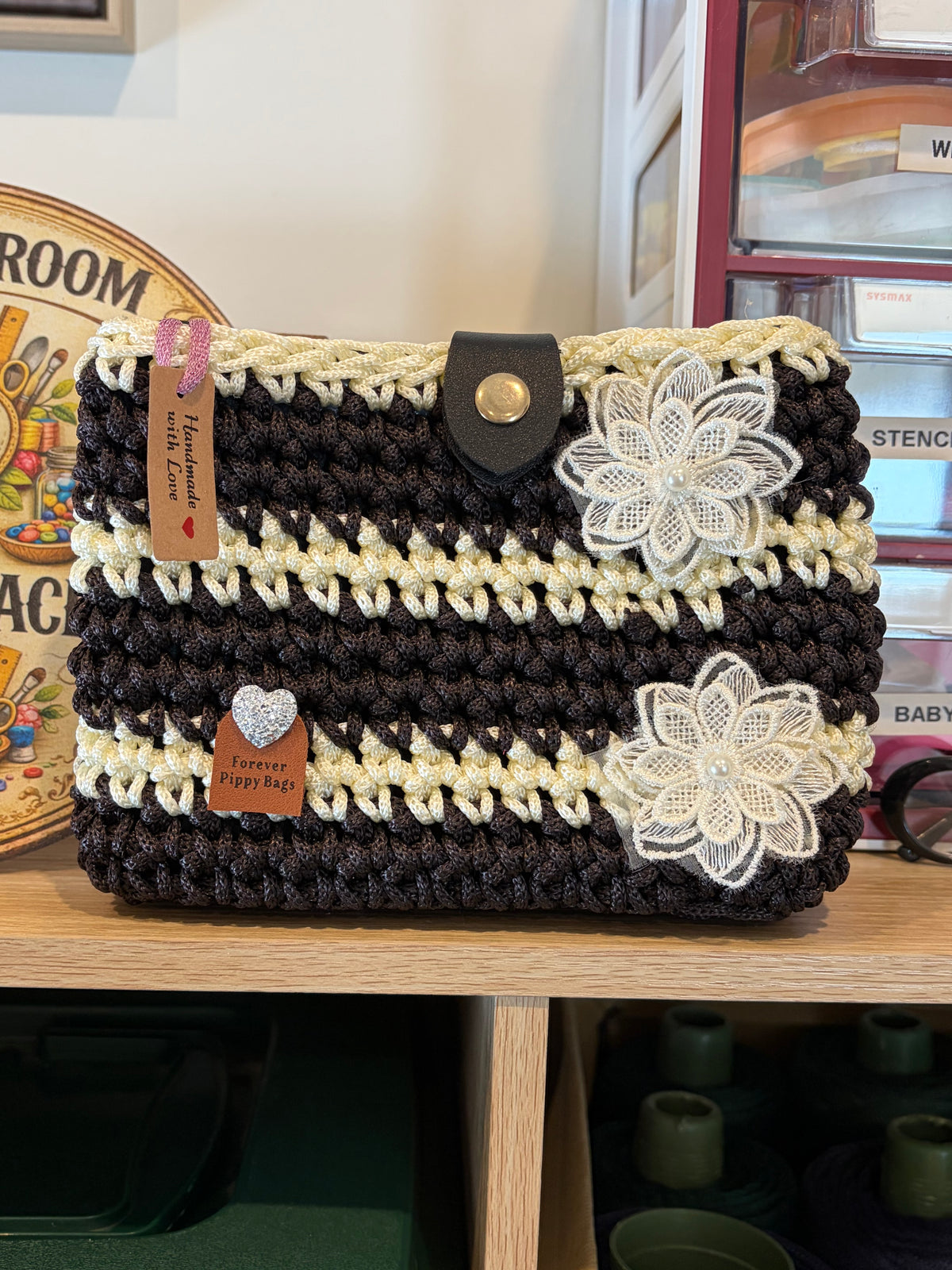 No 30 Brown & Cream Clutch
