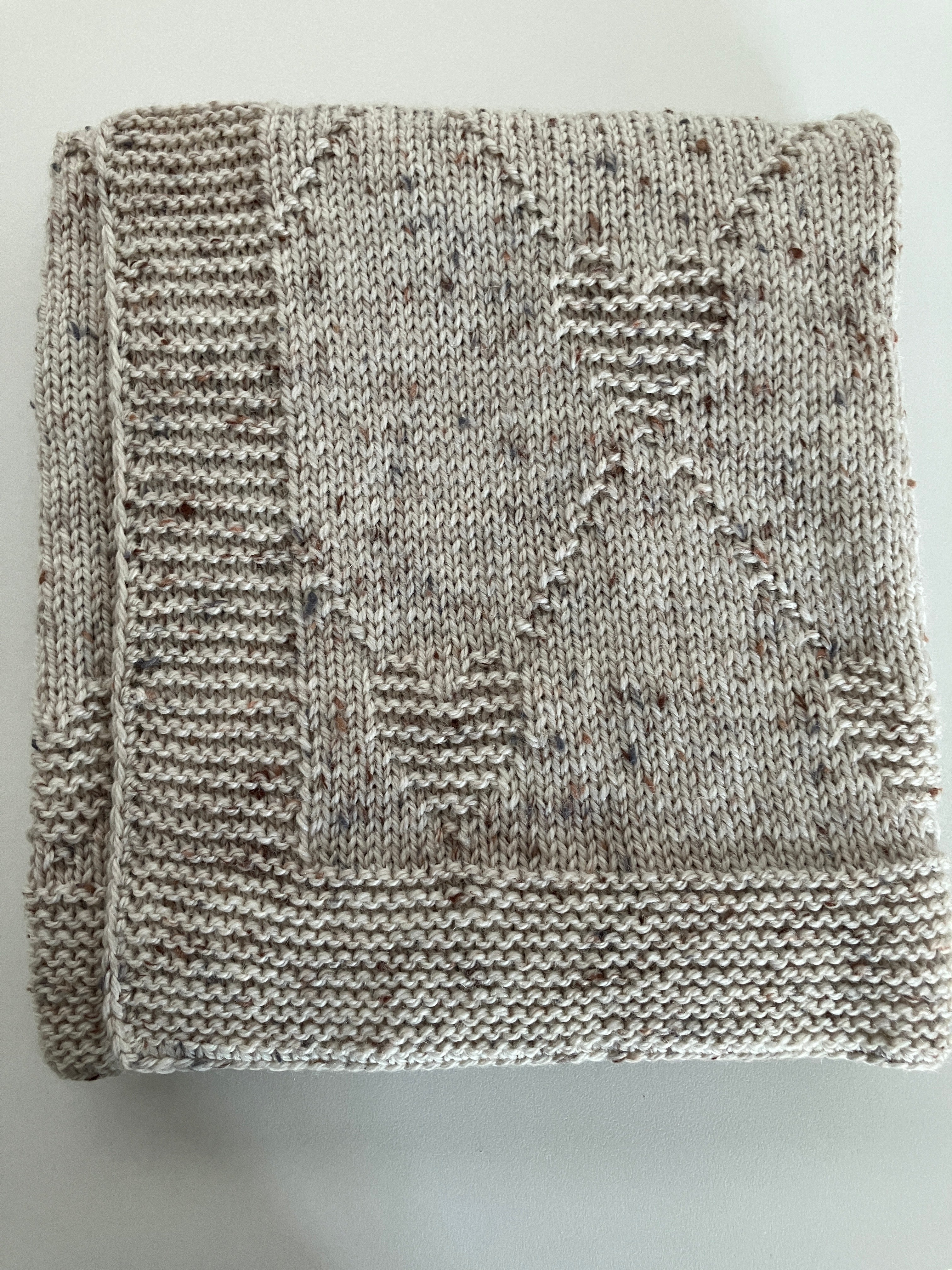 Baby shawl - hugs & kisses design - hand-knitted in Australian wool - 3 colours