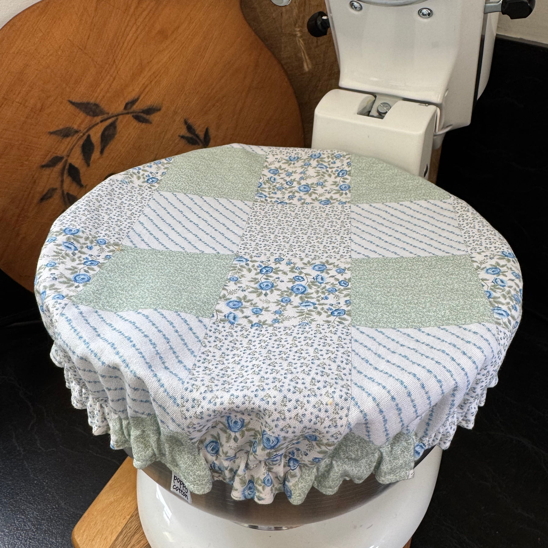Country Style Reversible Bowl Cover - Patchwork & Gingham