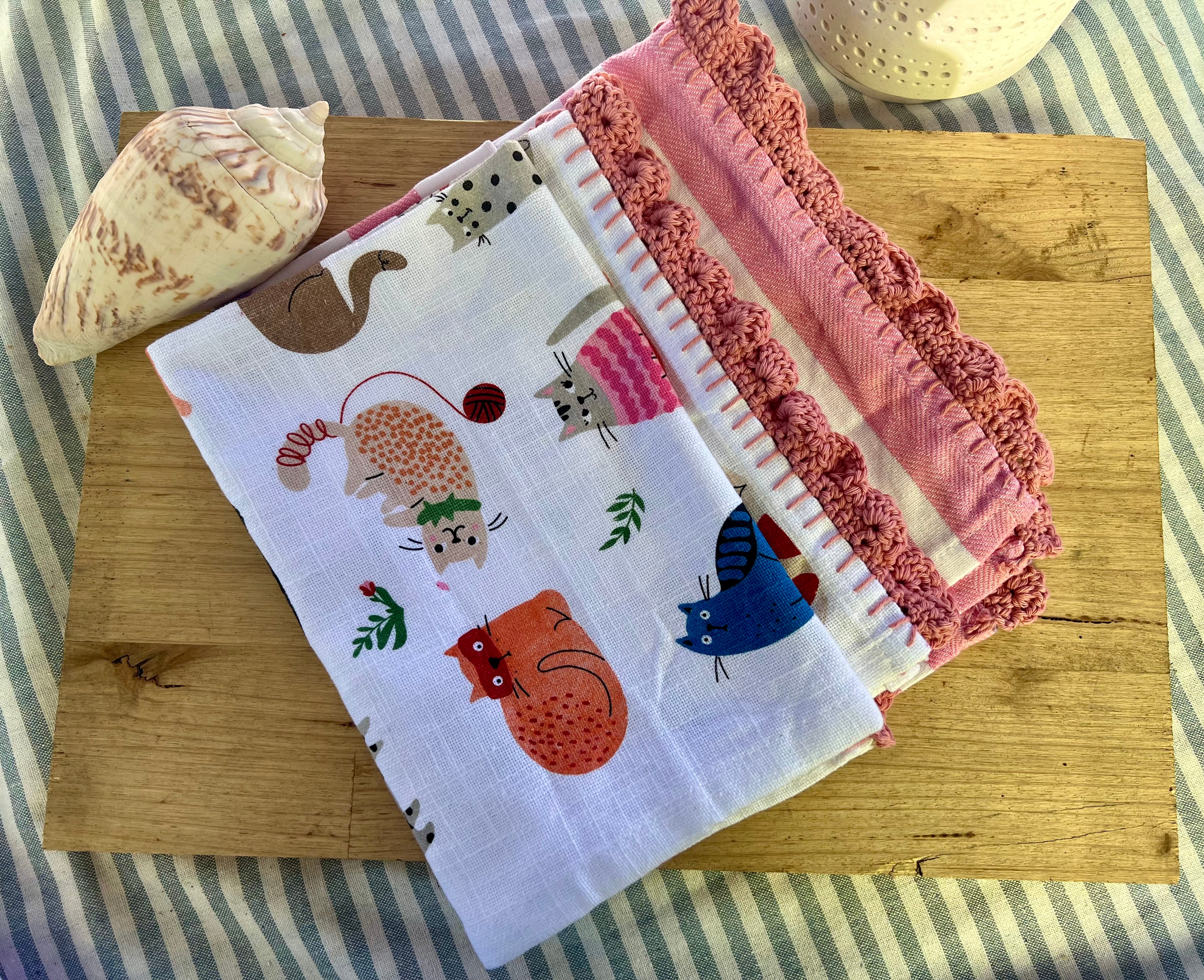 Cotton Tea Towel Set of 2 – Crochet Edge Kitchen Towels