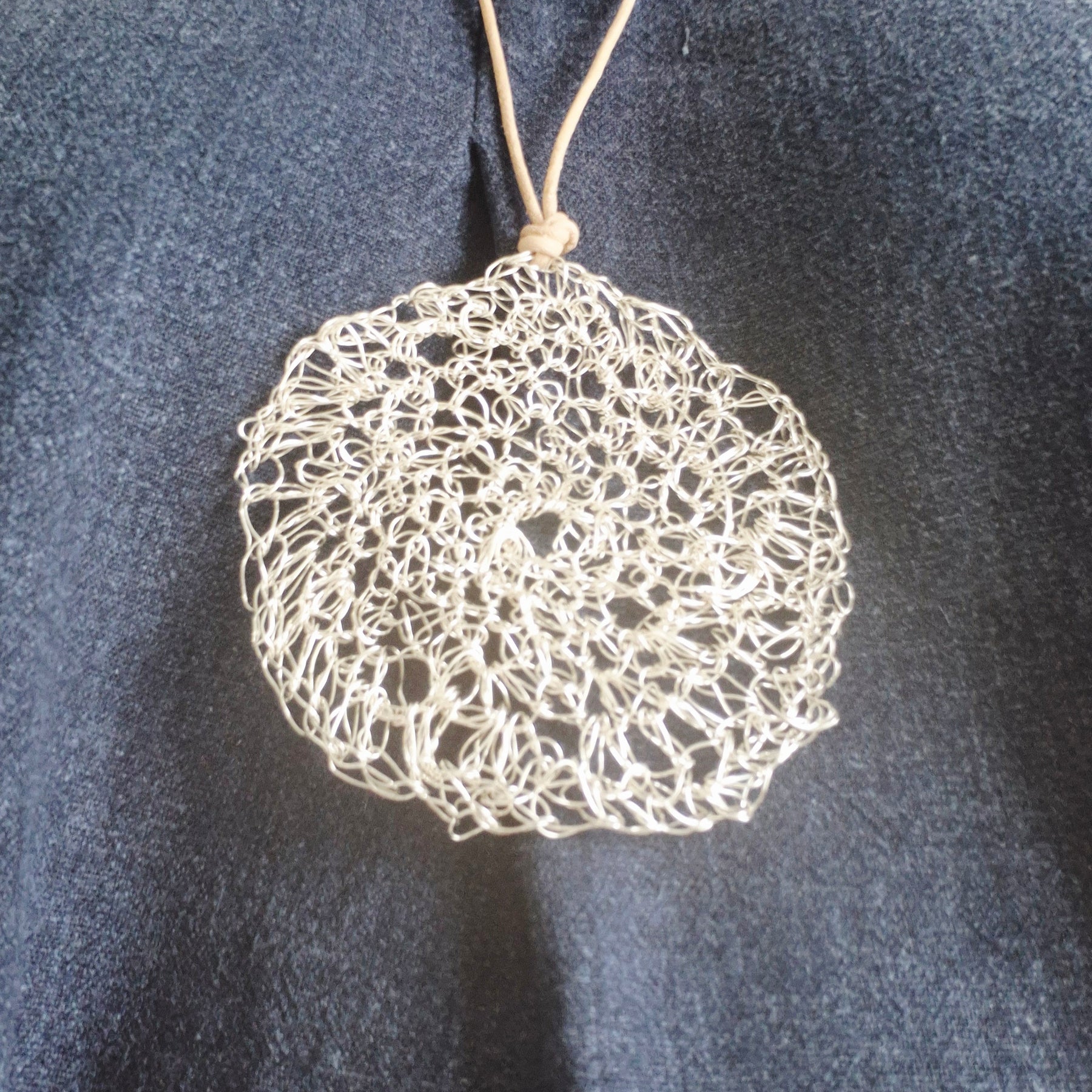 Crochet wire necklace