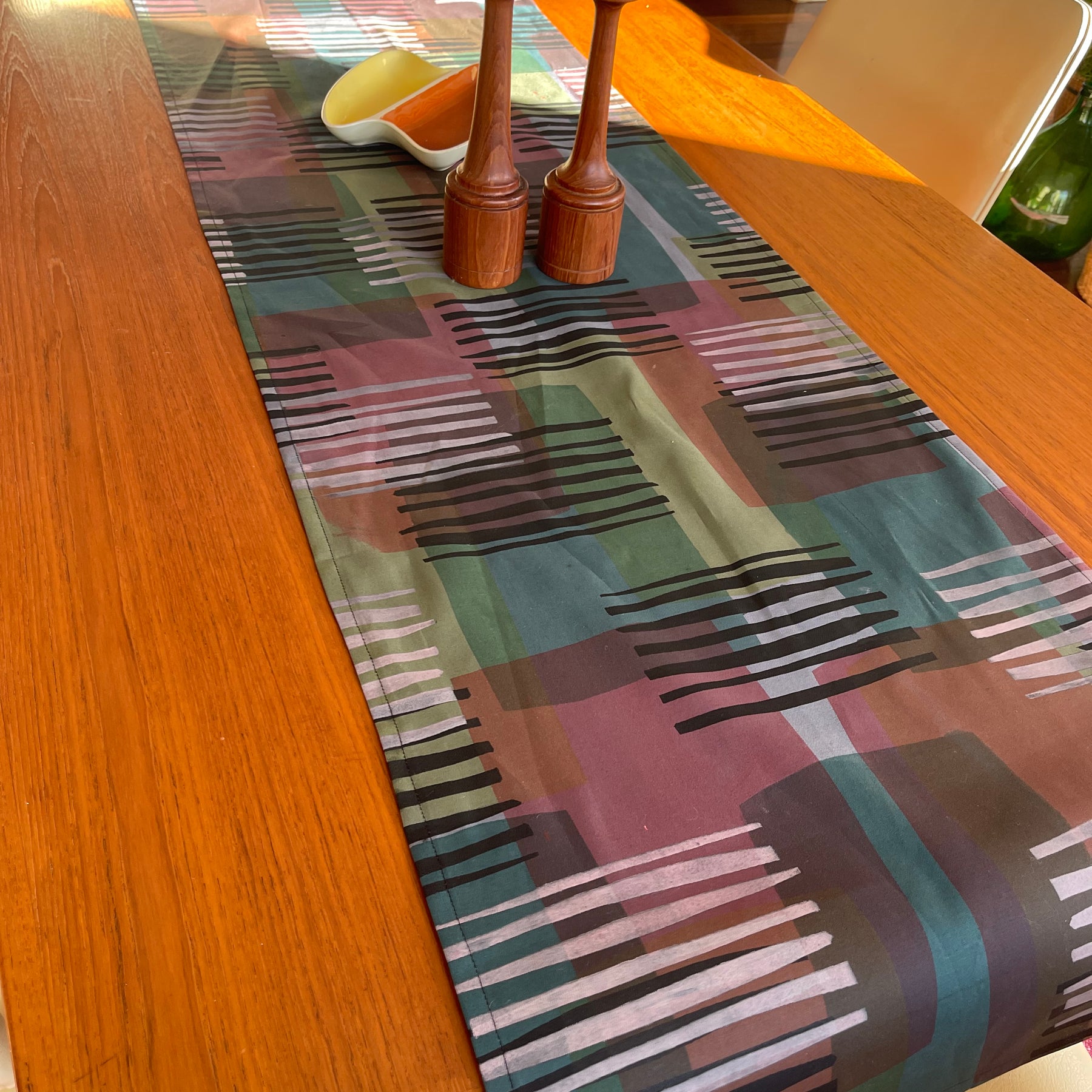 Table runner - Green rose grey and black lines