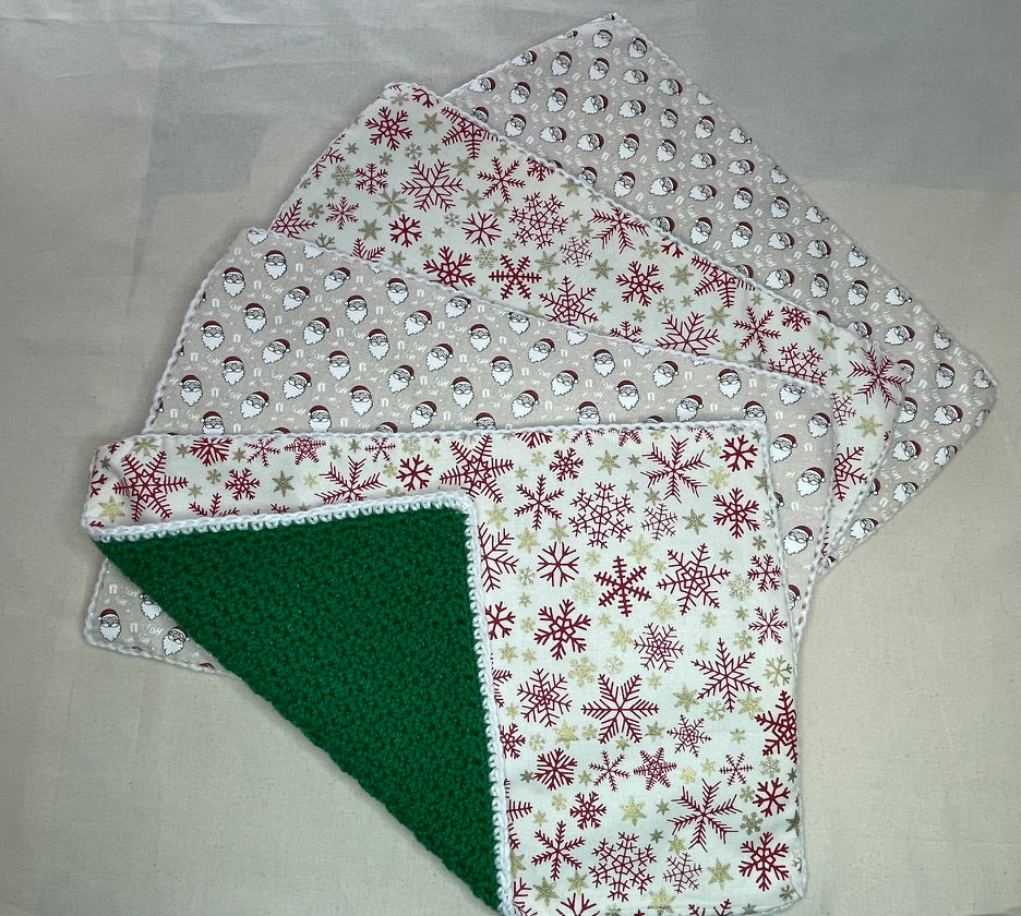 #089 Set of 4 Christmas Place Mats
