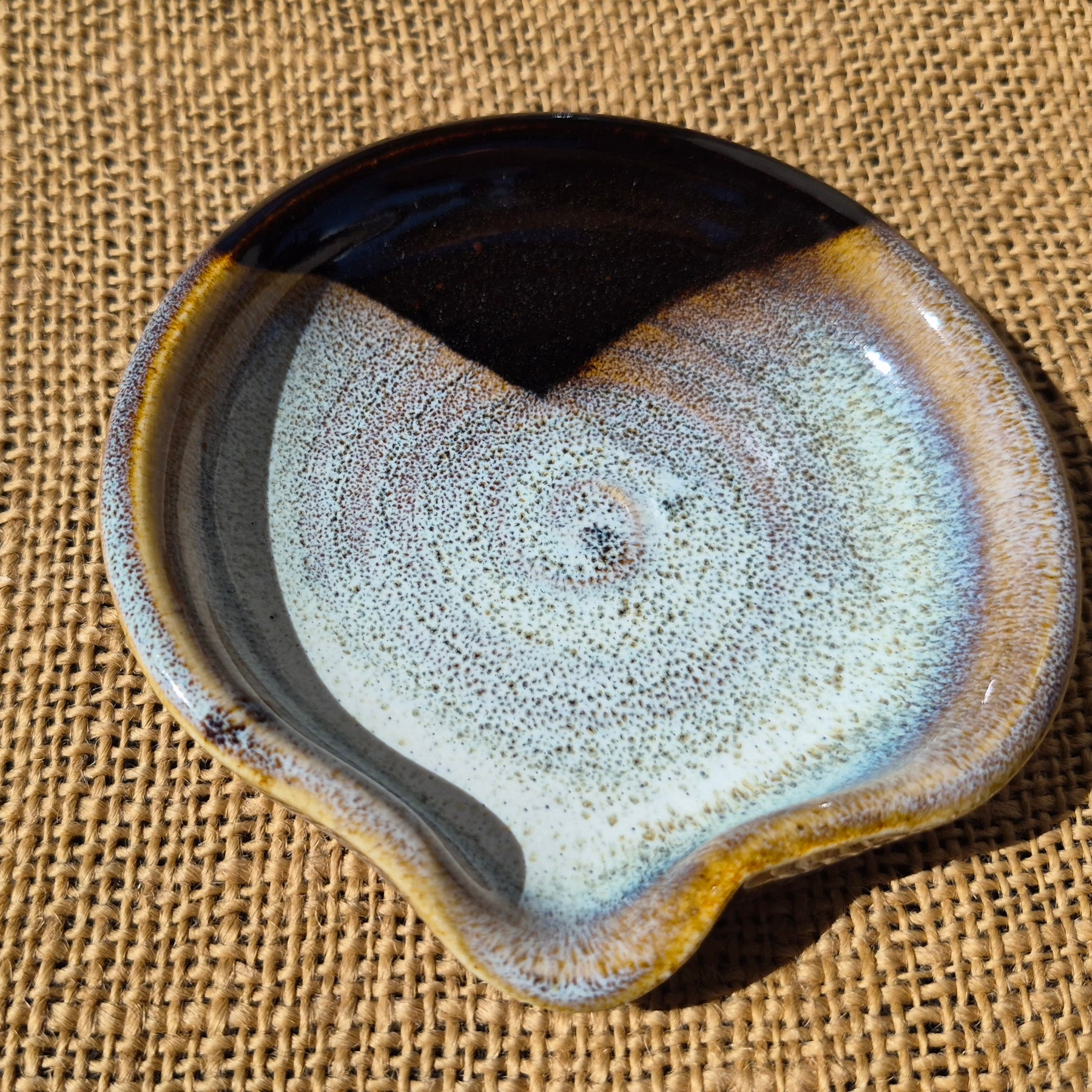 Stoneware Spoon Rest: Speckled white and brown
