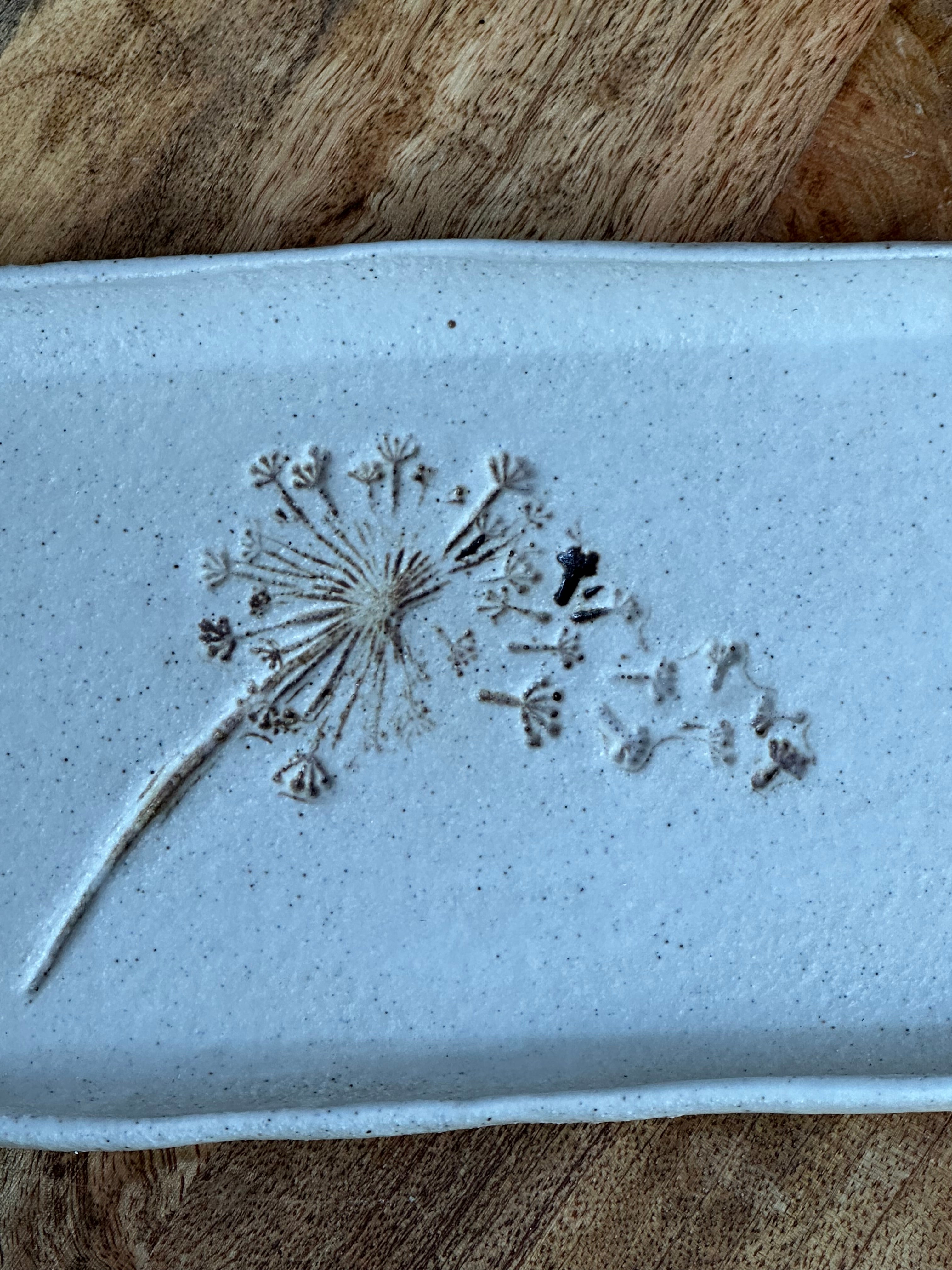 Dandelion Dish – Handmade Ceramic Homeware