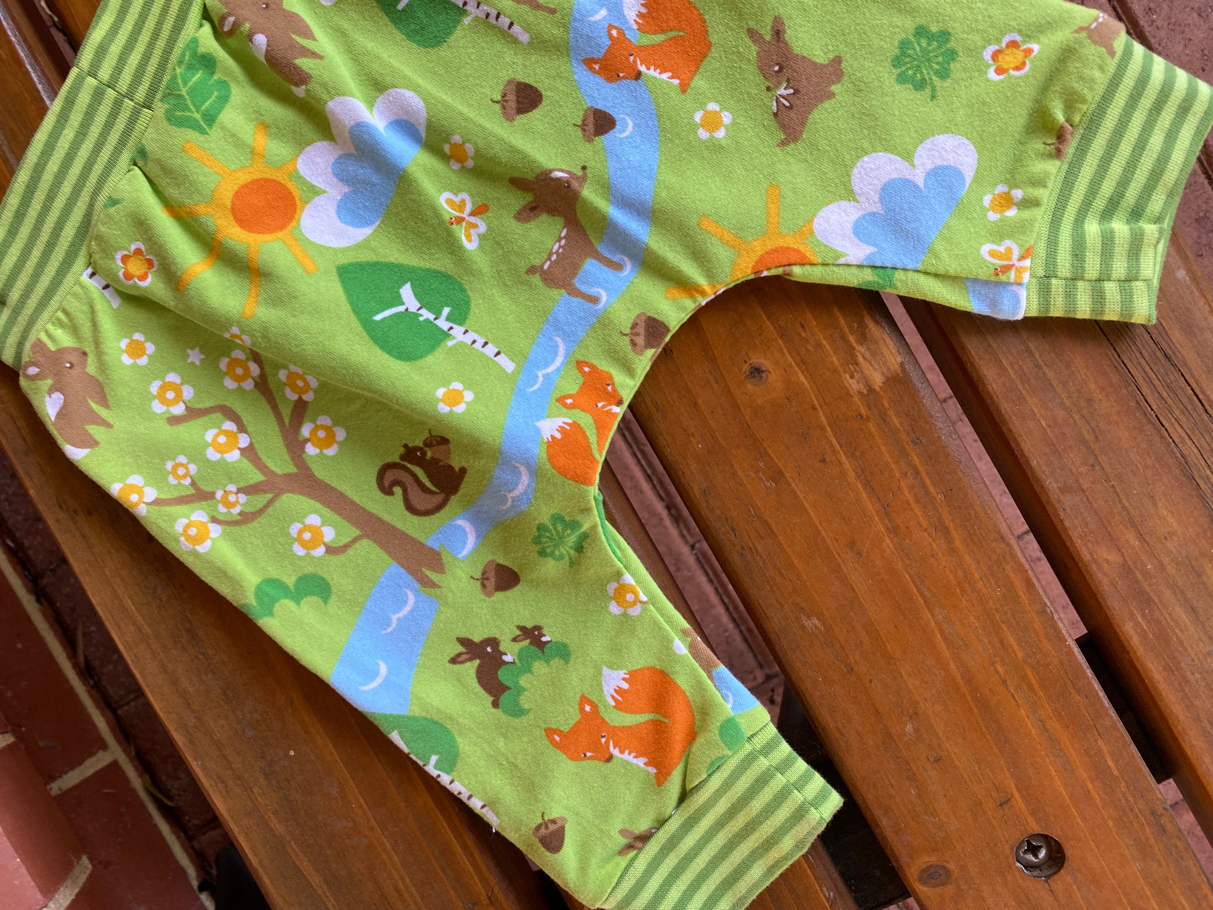 Green Woodland Print Grunge Pants Size 00