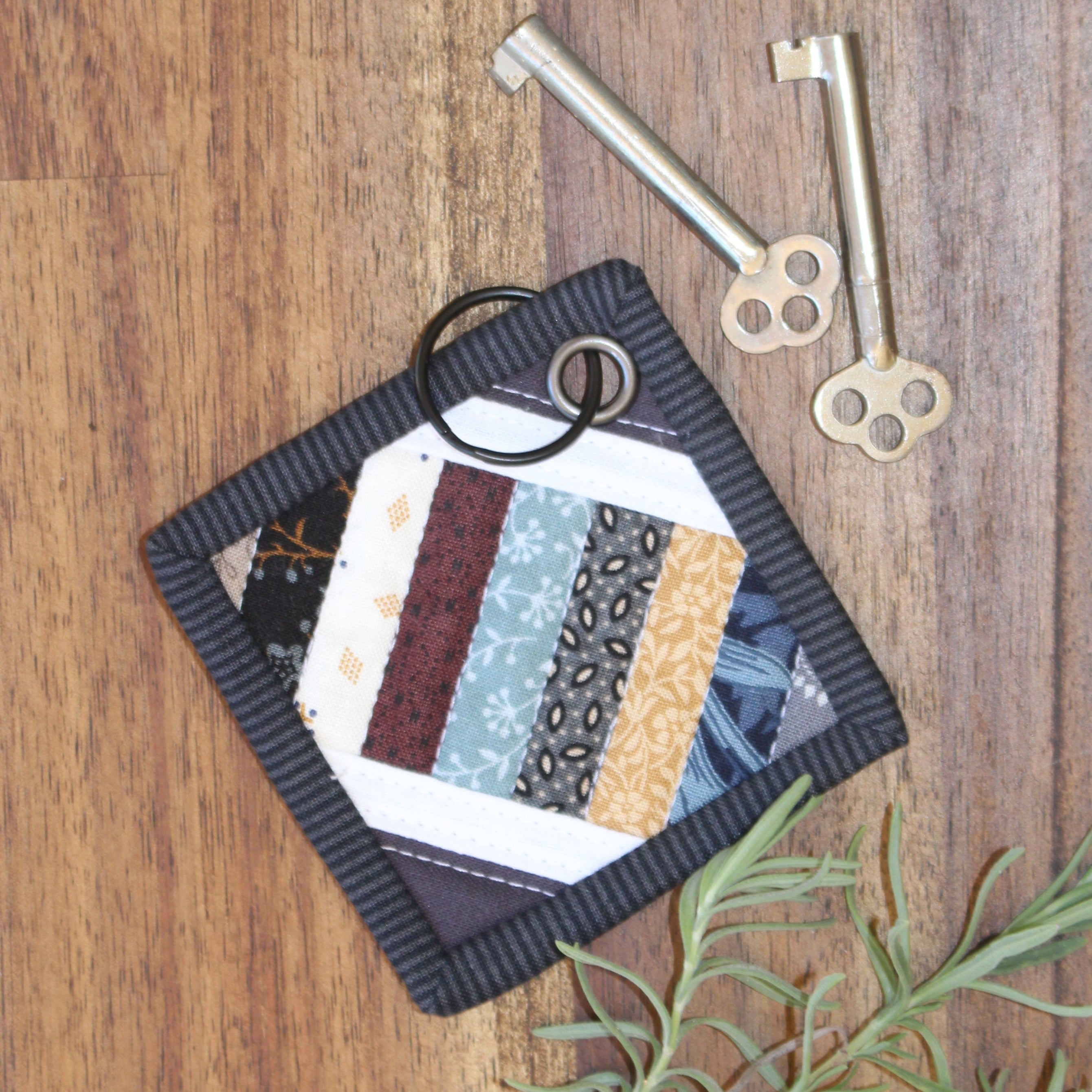 String Block Patchwork Patchwork Quilted String Quilt Block Keyring