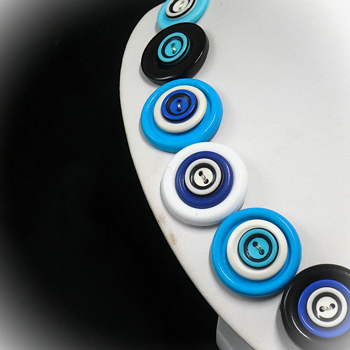 Button necklace and matching earrings - Aqua Crazy