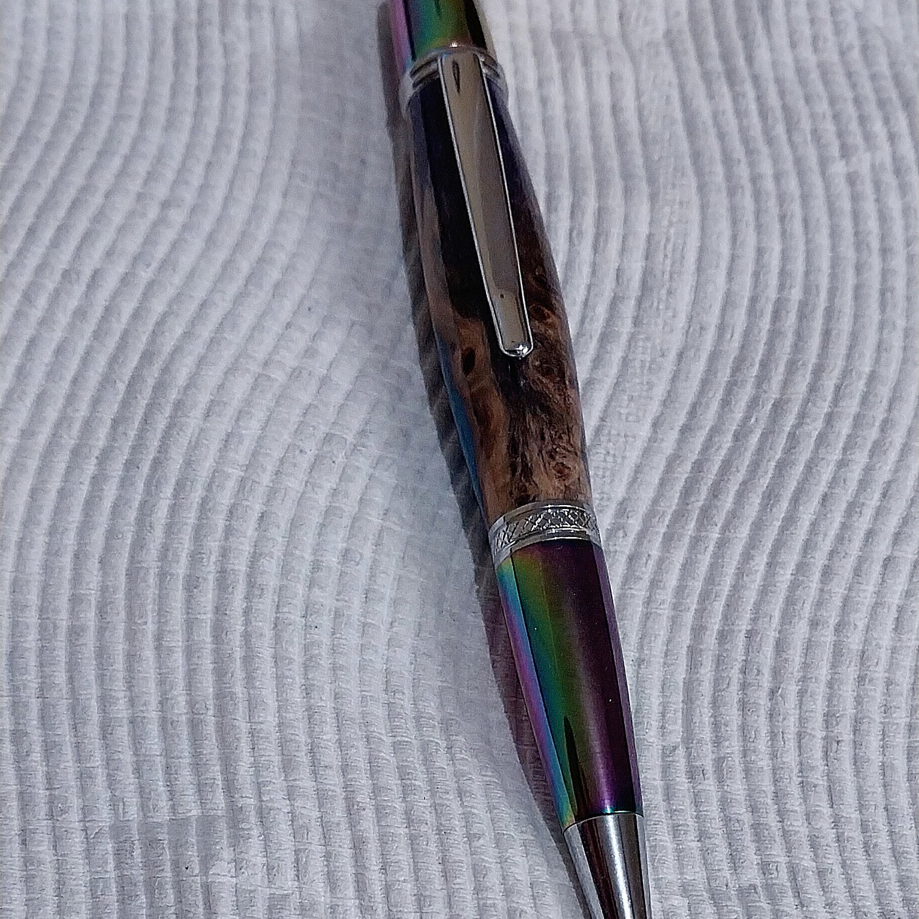 Mallee Burl Hybrid Resin Sierra Twist Pen