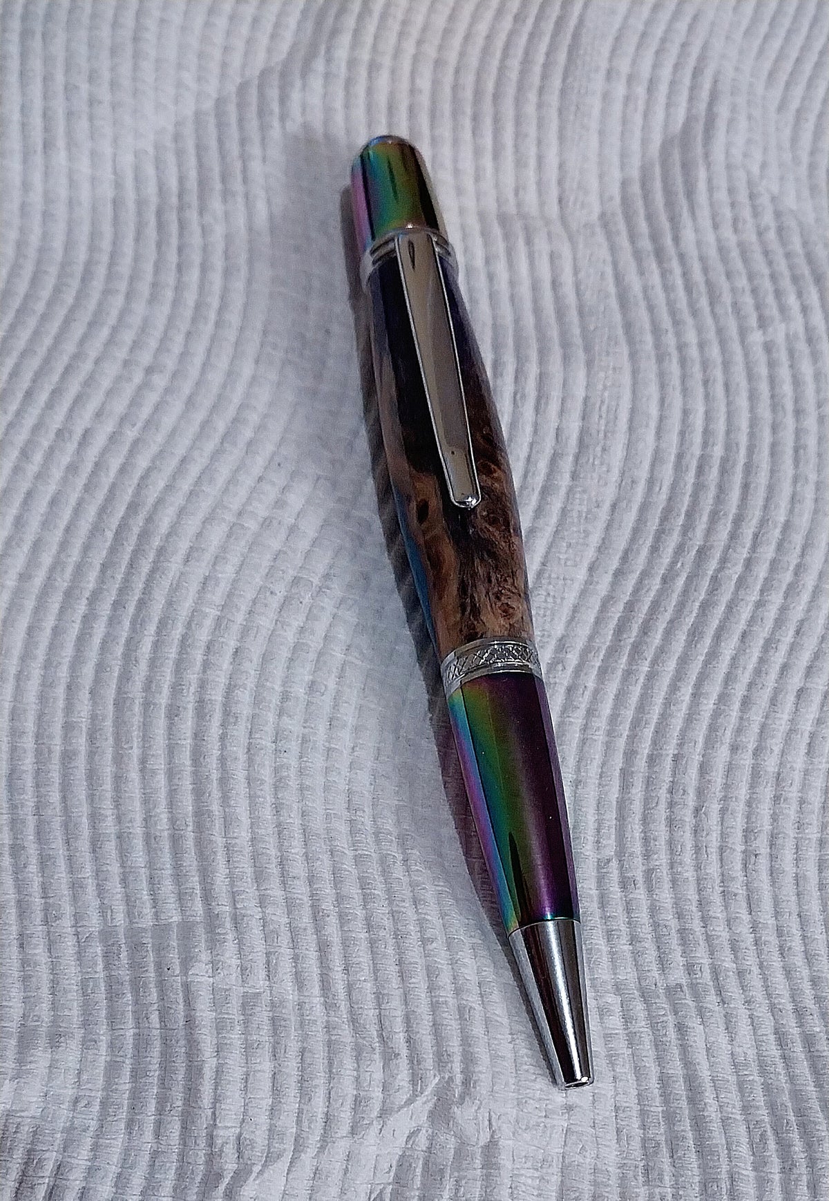 Mallee Burl Hybrid Resin Sierra Twist Pen