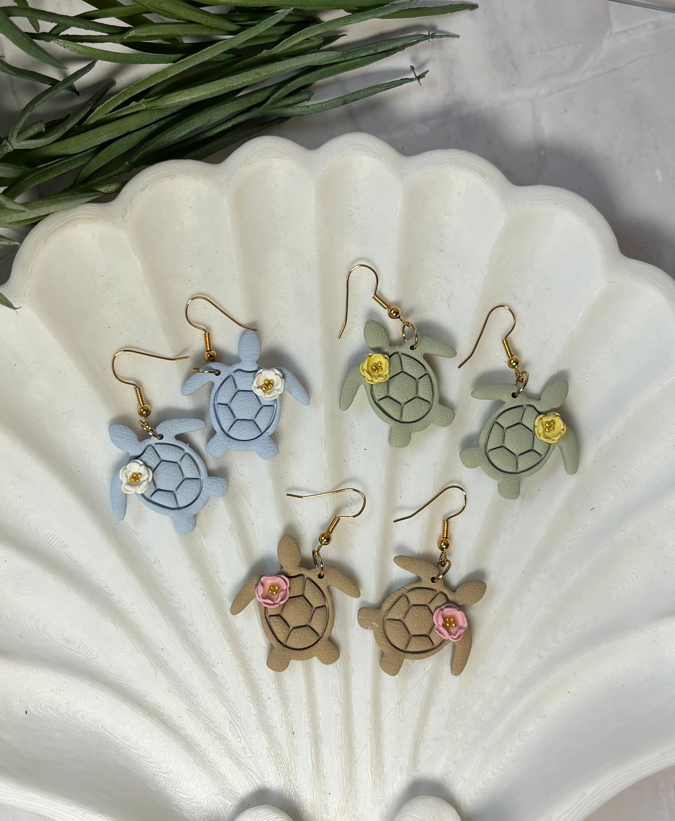 Seaside Stories | Turtle Earrings