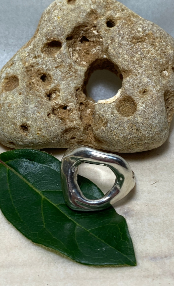 Sea Cave Ring