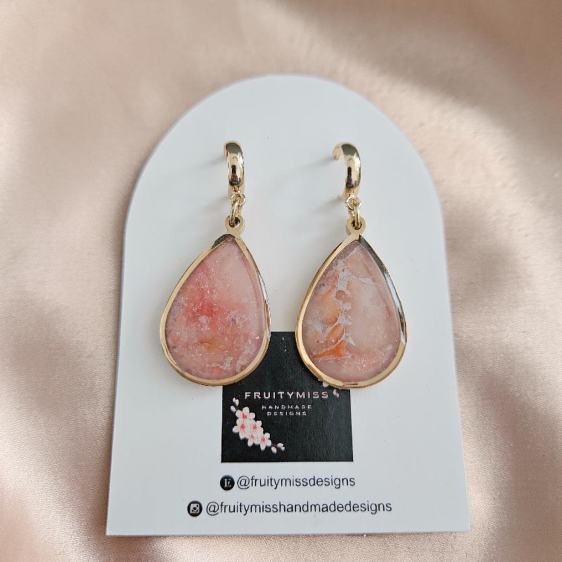 Teardrop Polymer Clay Earrings - Peach and Cream Stone