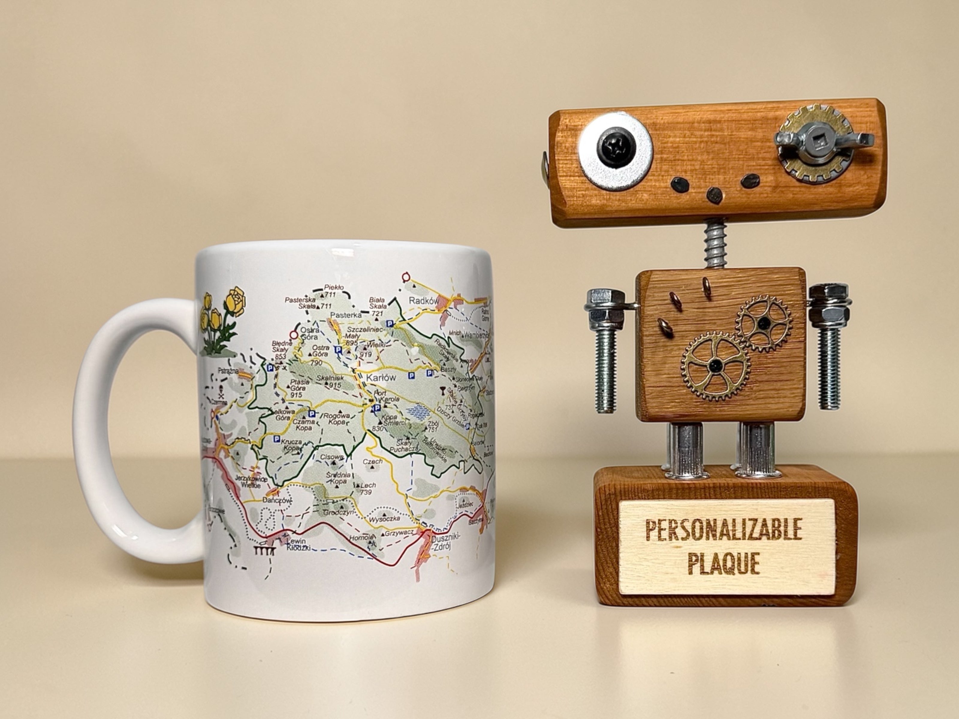 Rupertus - Wooden Steampunk Robot Trophy (Customisable)