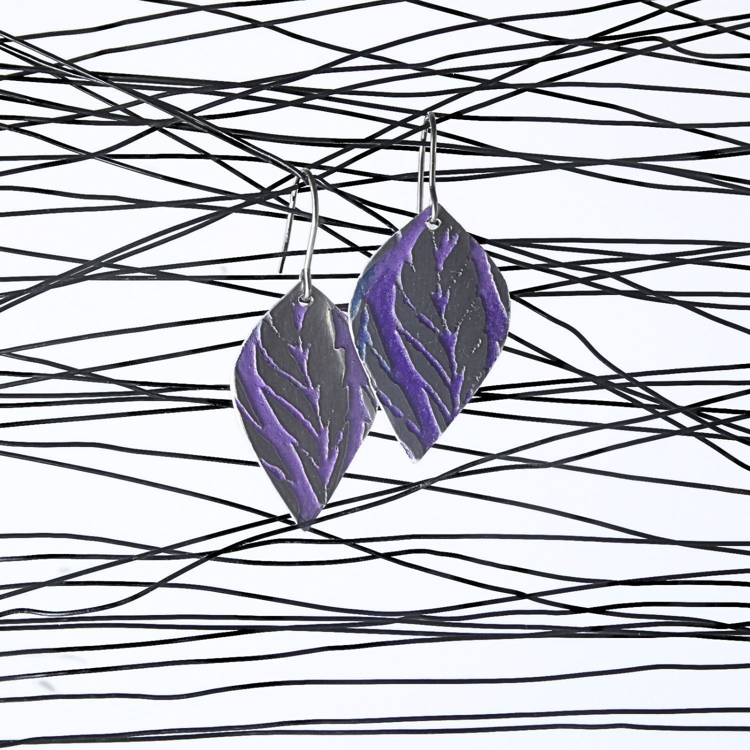 Etched and coloured aluminium earrings - Etched in Nature Collection - A240