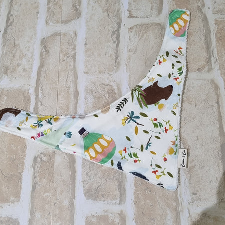 Bandana Bibs, Australiana Design, Cotton & Terry towelling, Velcro Closure - E014