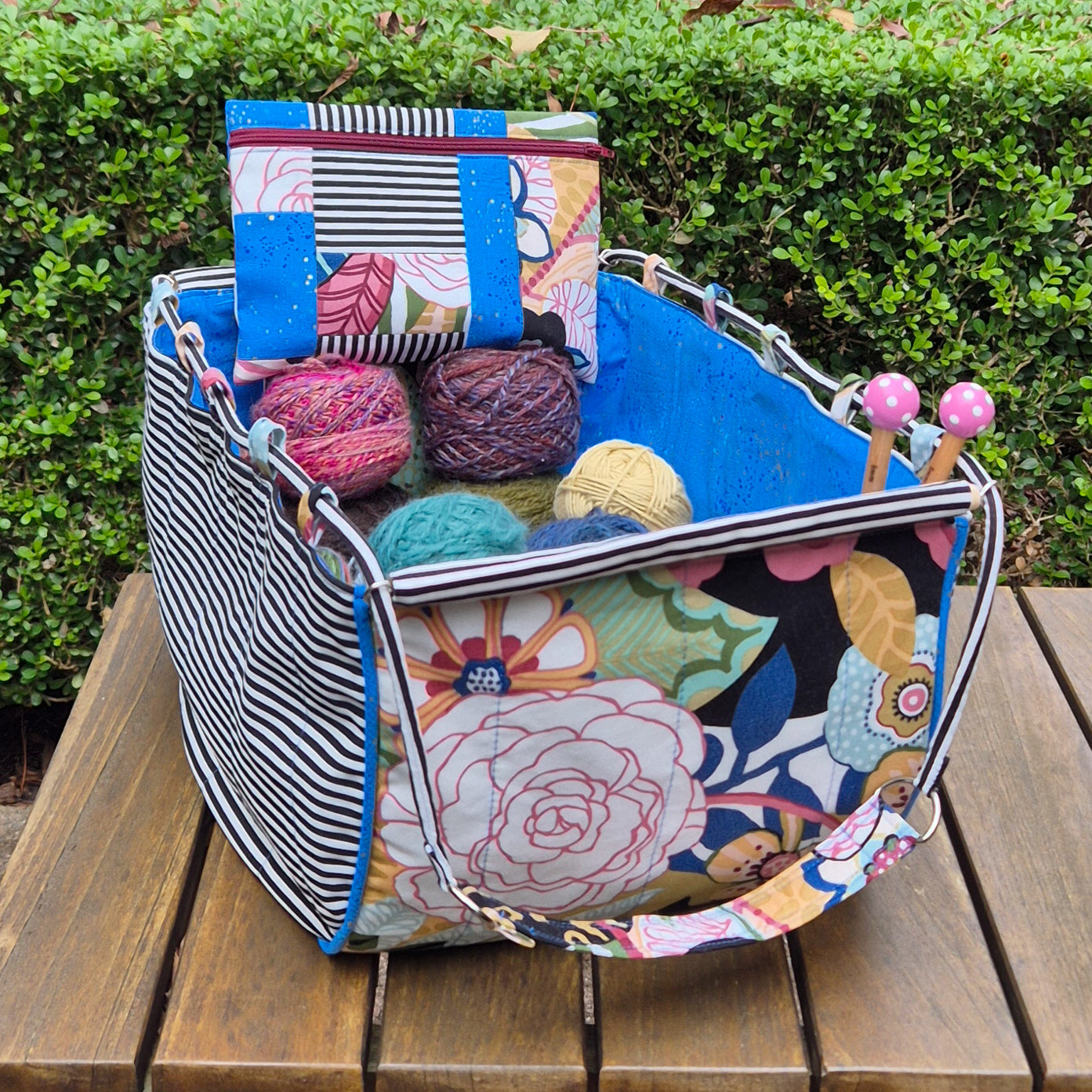 Large Knitting Project Bag – Convertible Tote