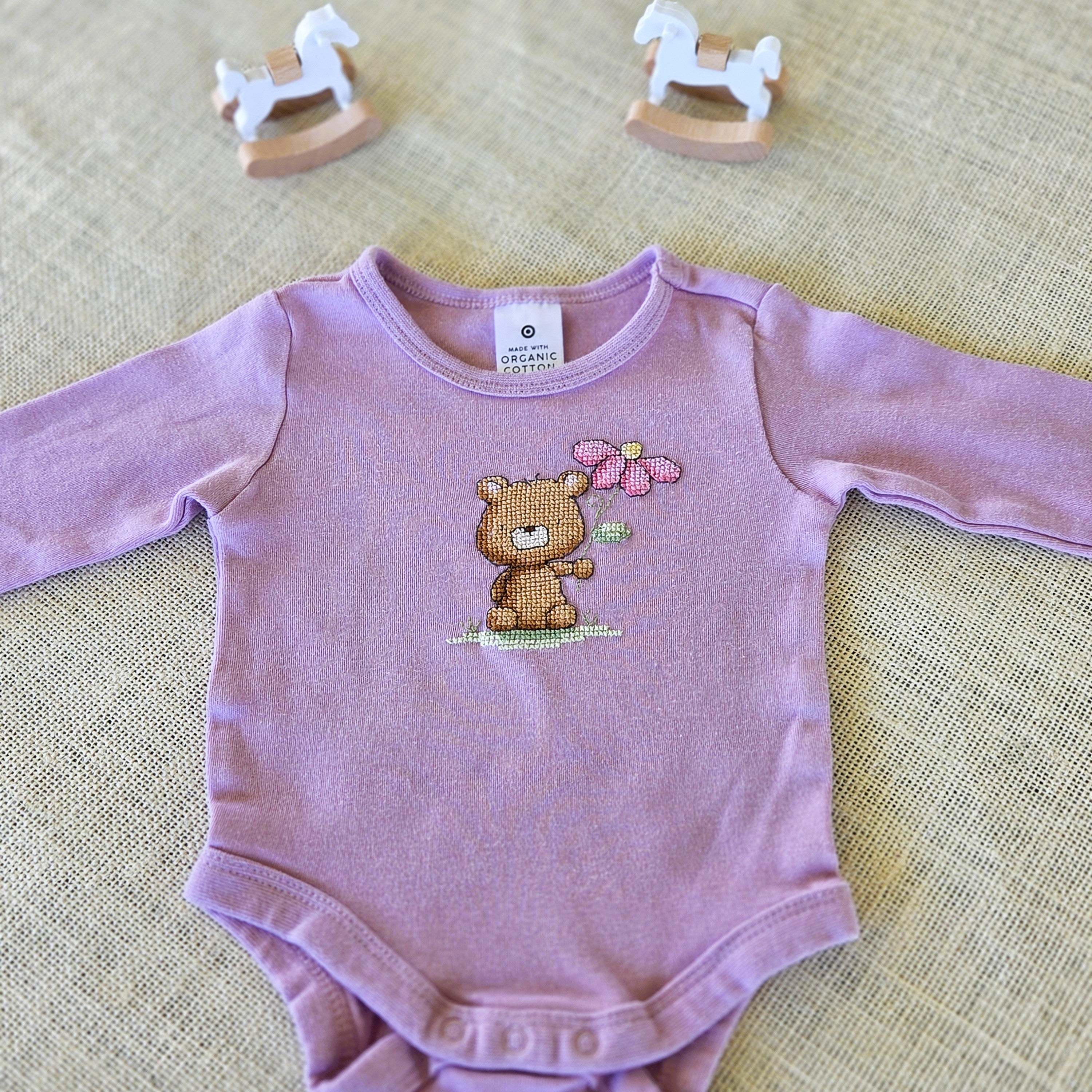 "Teddy & Flower" Long-Sleeve Lilac Onesie - Size 000 (0-3 Months)