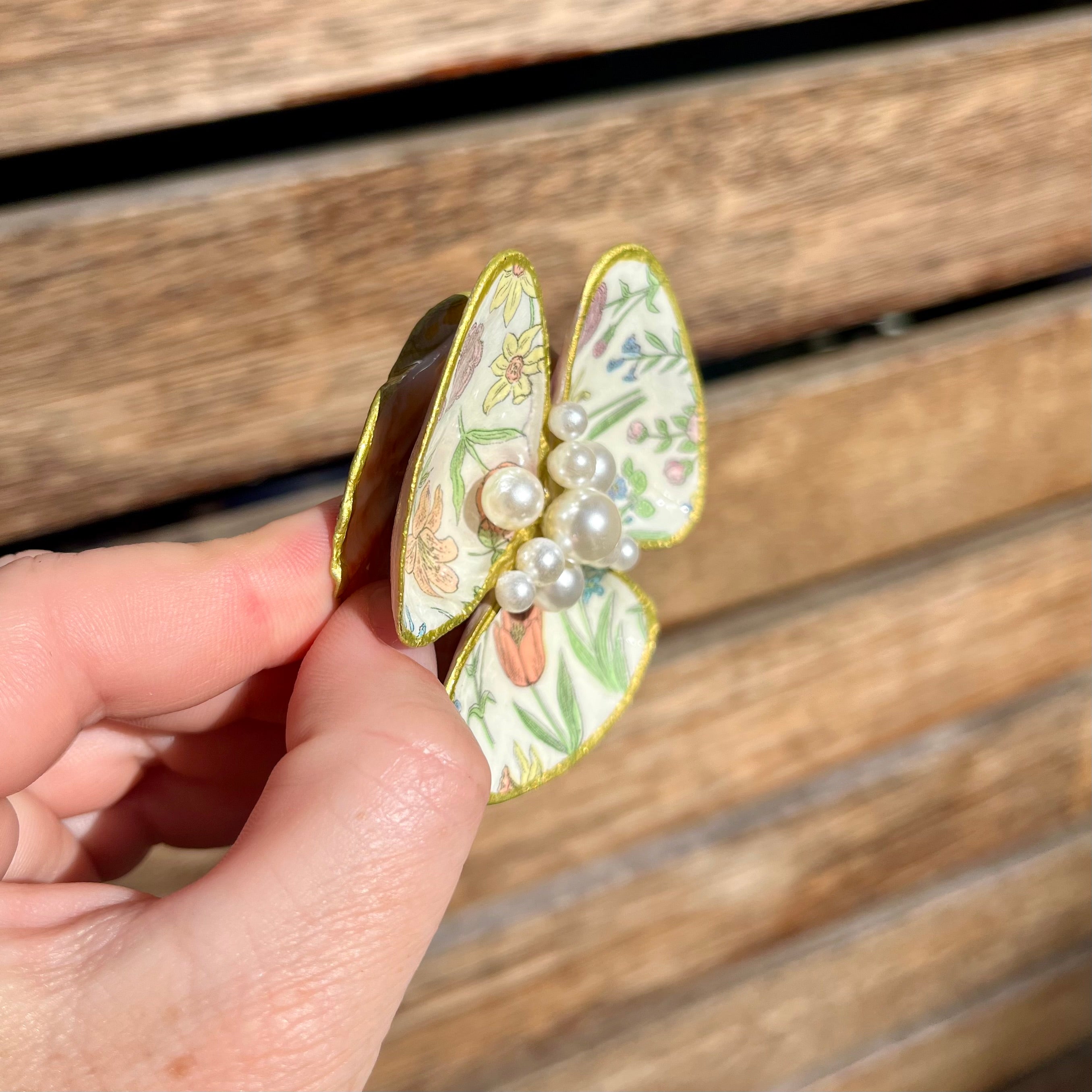 Shell Trinket Tray With Floral Pattern