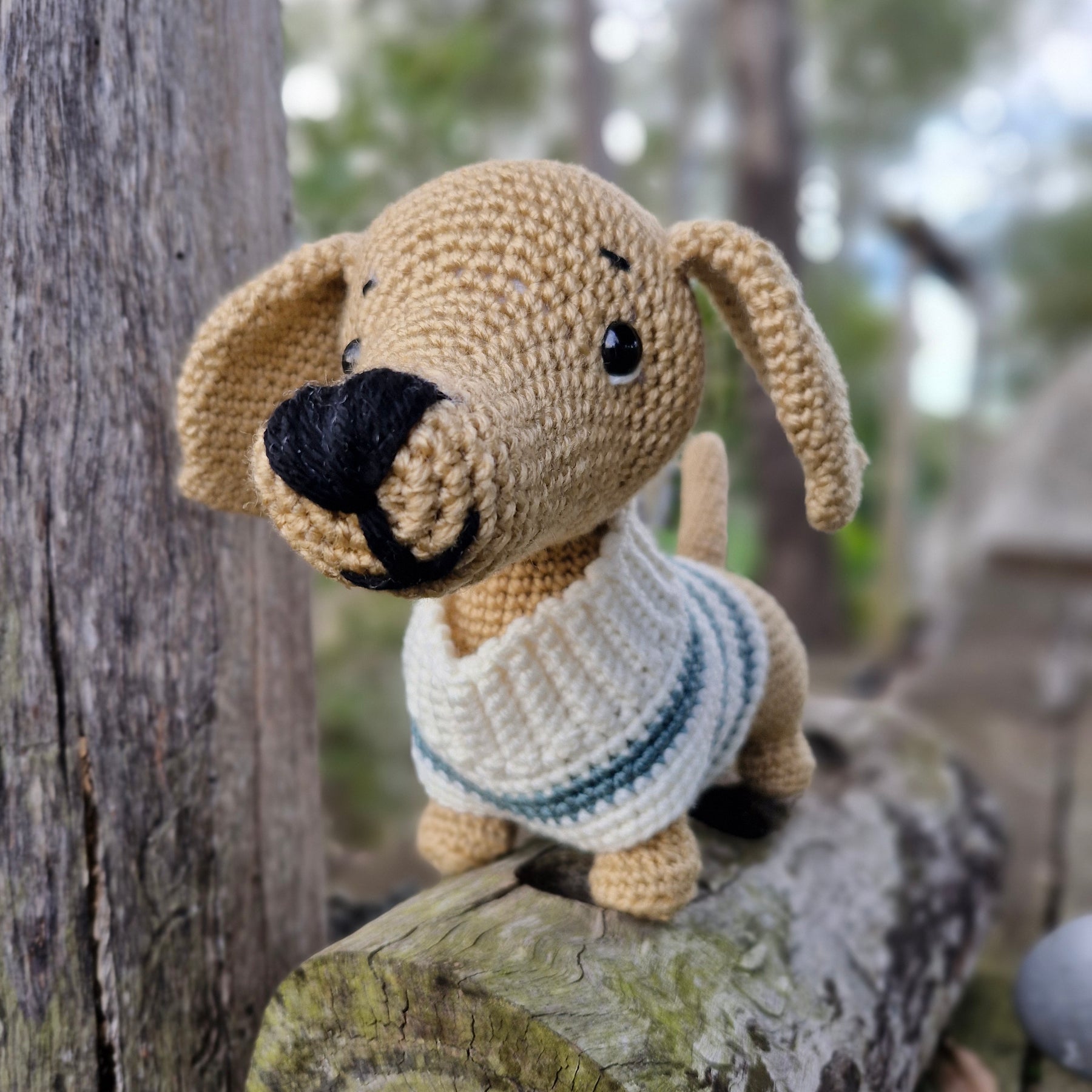 Super cute Hand crochet Light Dachshund Dog (Sausage Dog)