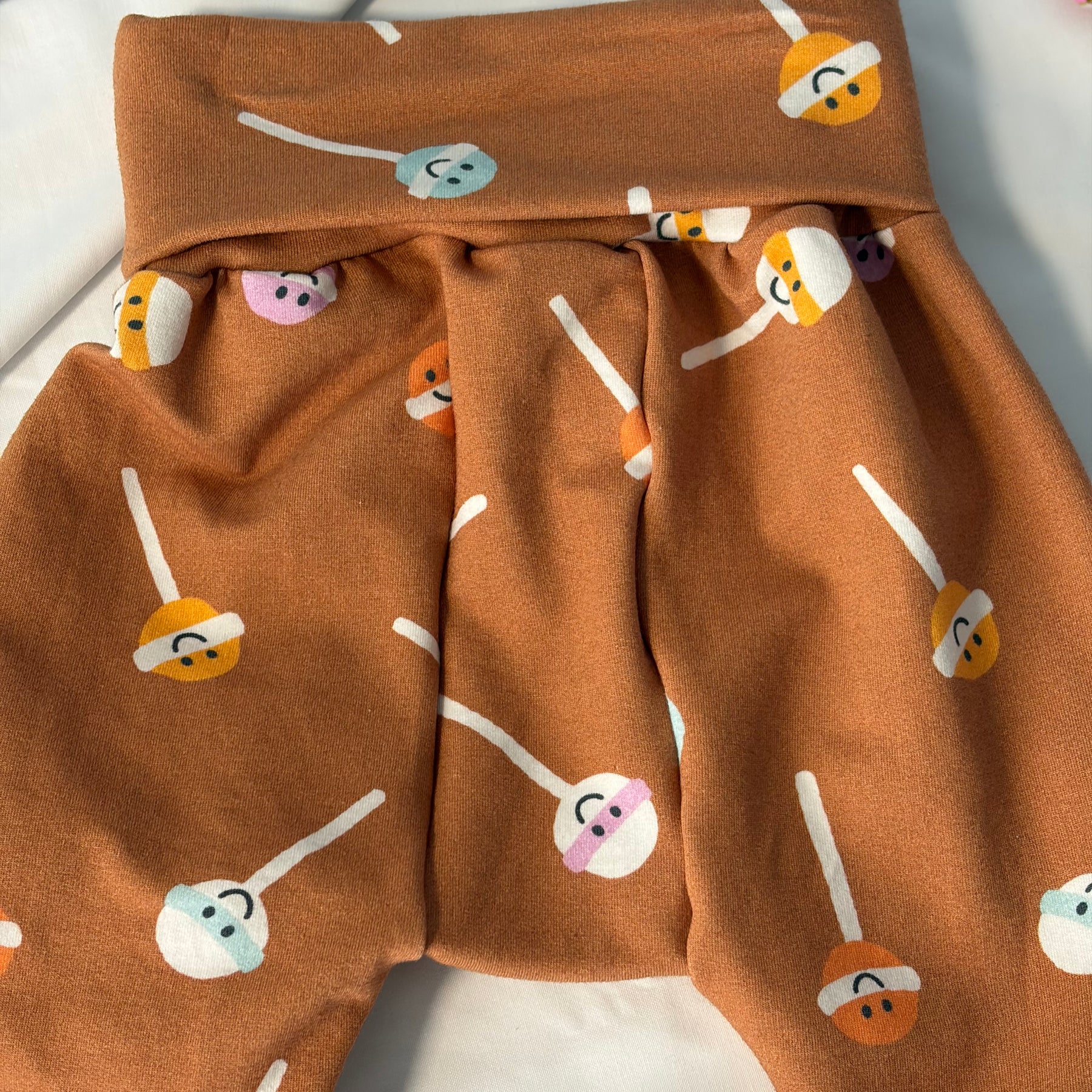Baby and Toddler Lounge Pants Leggings Lollipops Cotton Lycra Size 12-18 months