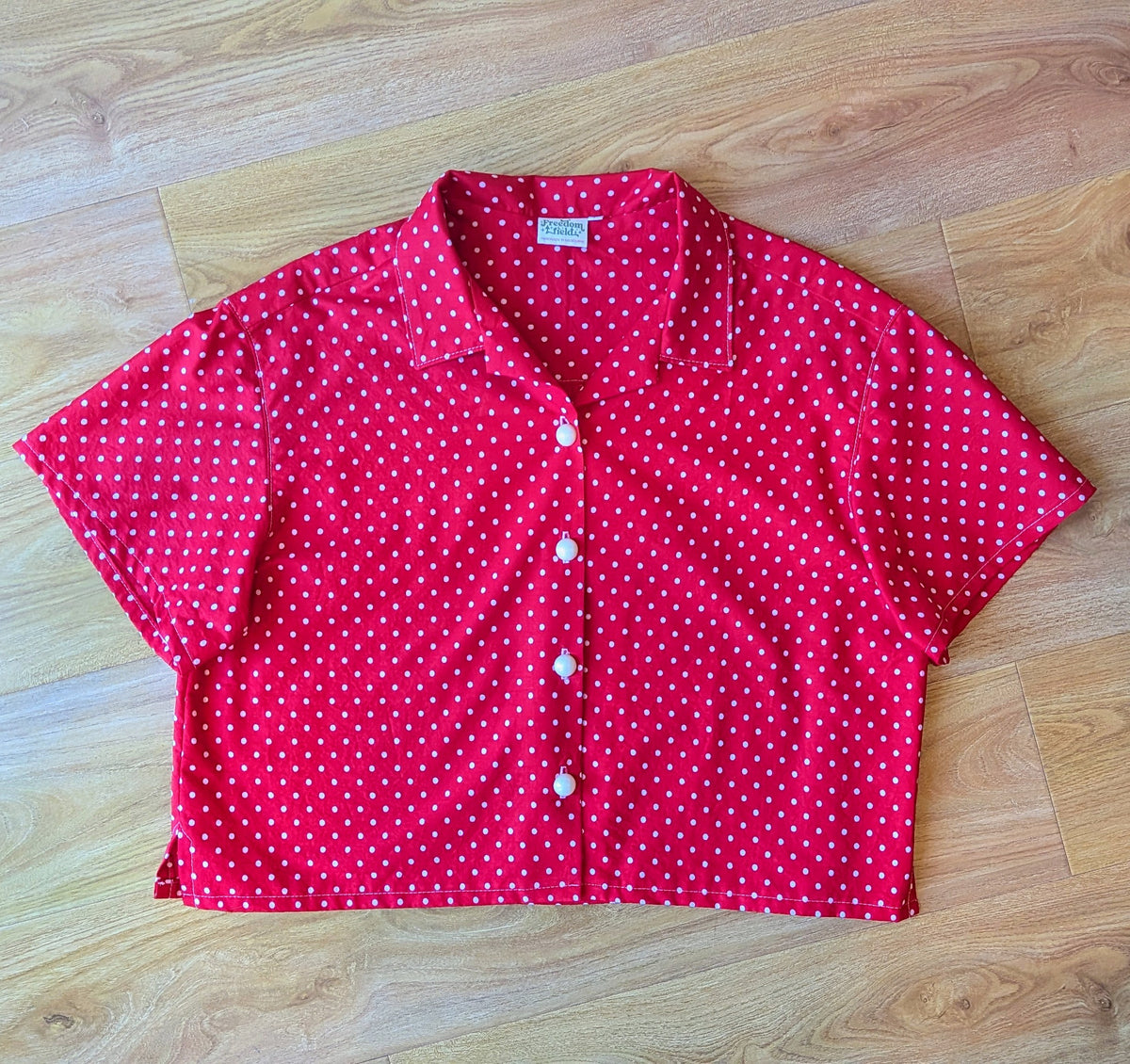 Upcycled Cotton Polka Dot Crop Button-up Shirt (Red & White / Size L)